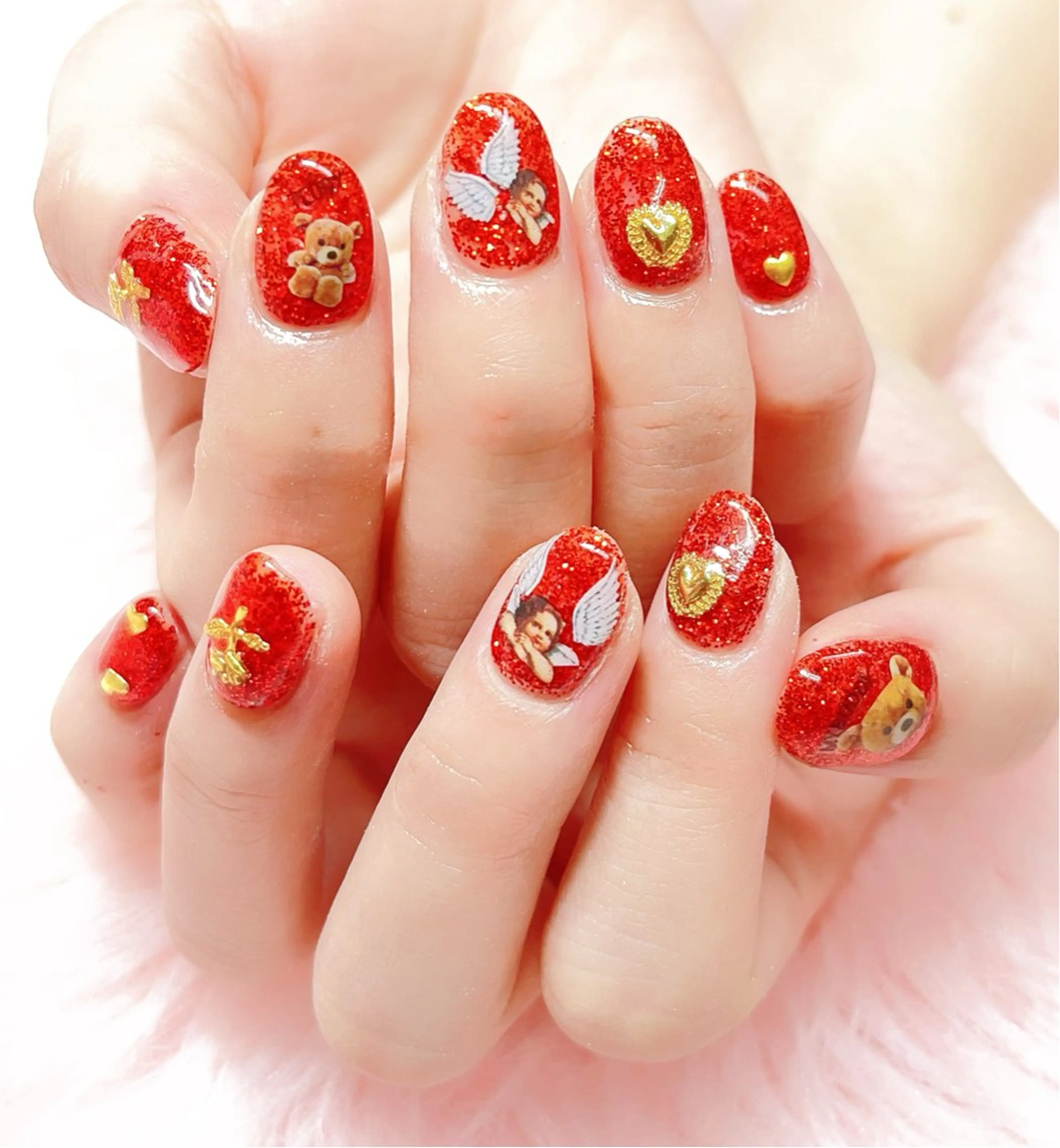 ネイル フレンチネイル グラデーション 韓国ネイル ラメ(グリッター) ラメグラデーション ハンドネイル アリス ネイル&マツエクのネイルデザイン