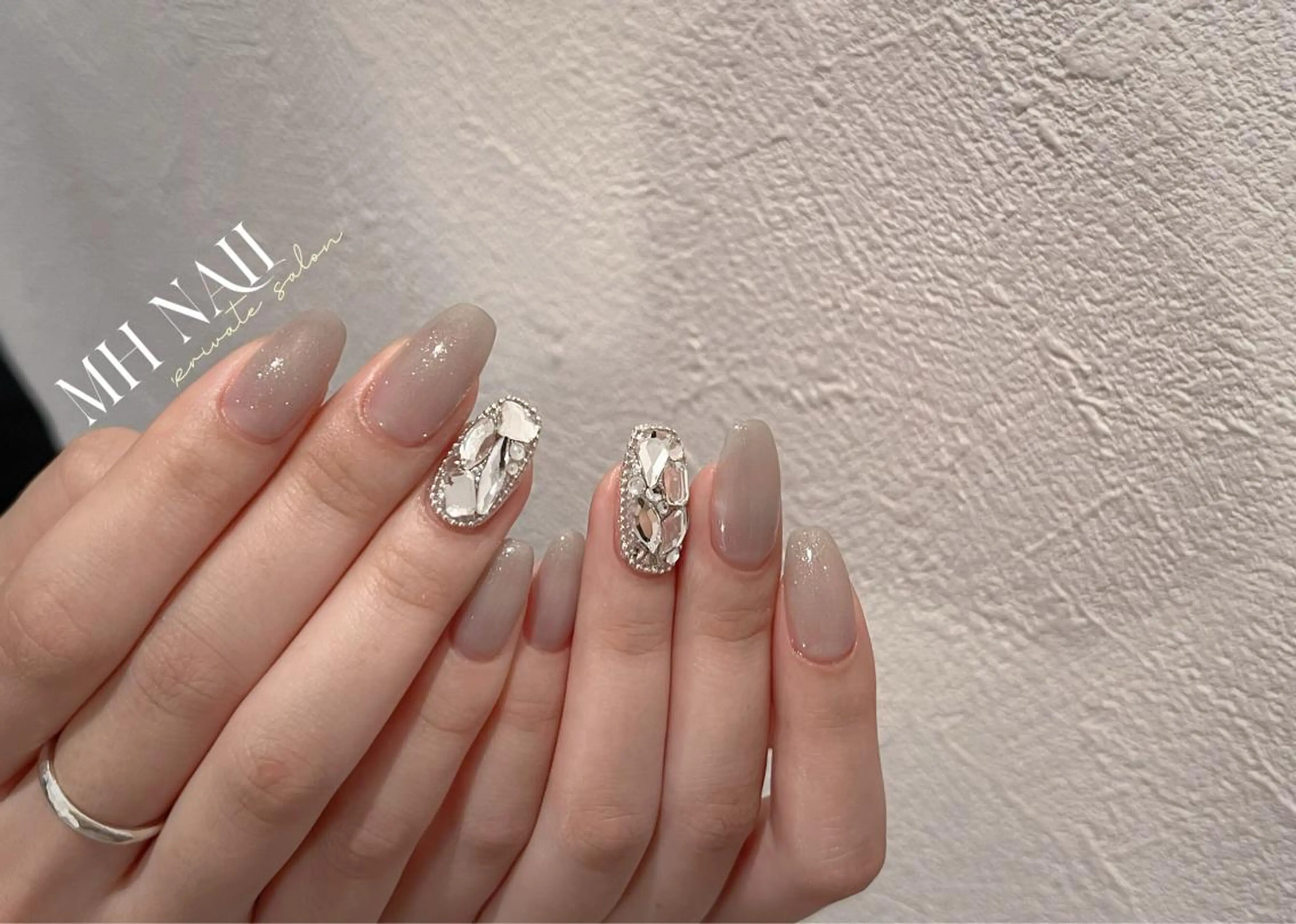 ネイル ハンドネイル MH Nailのネイルデザイン