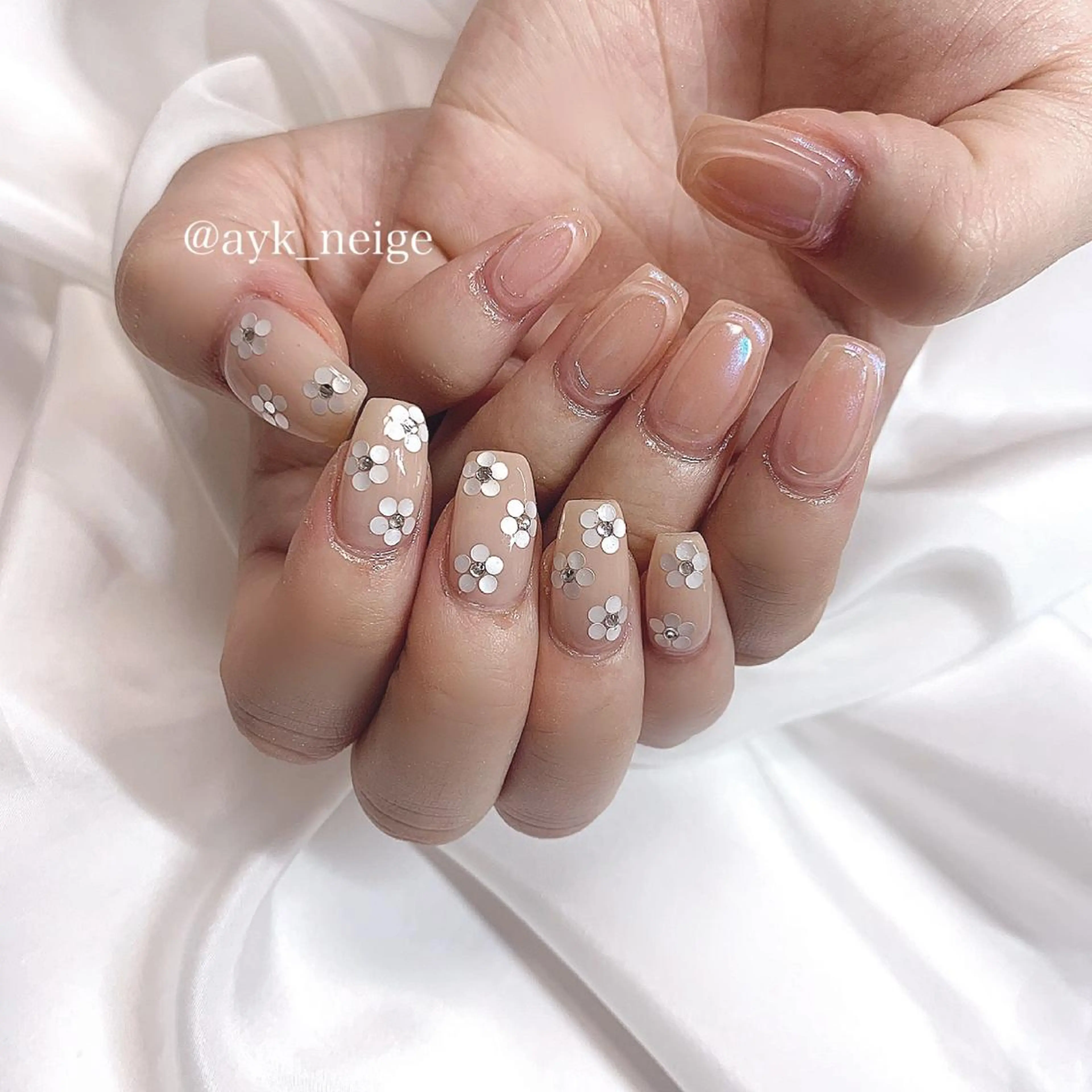 ネイル フットネイル ハート 韓国ネイル 冬ネイル n'eige nail所属・大谷 綾香のネイルデザイン