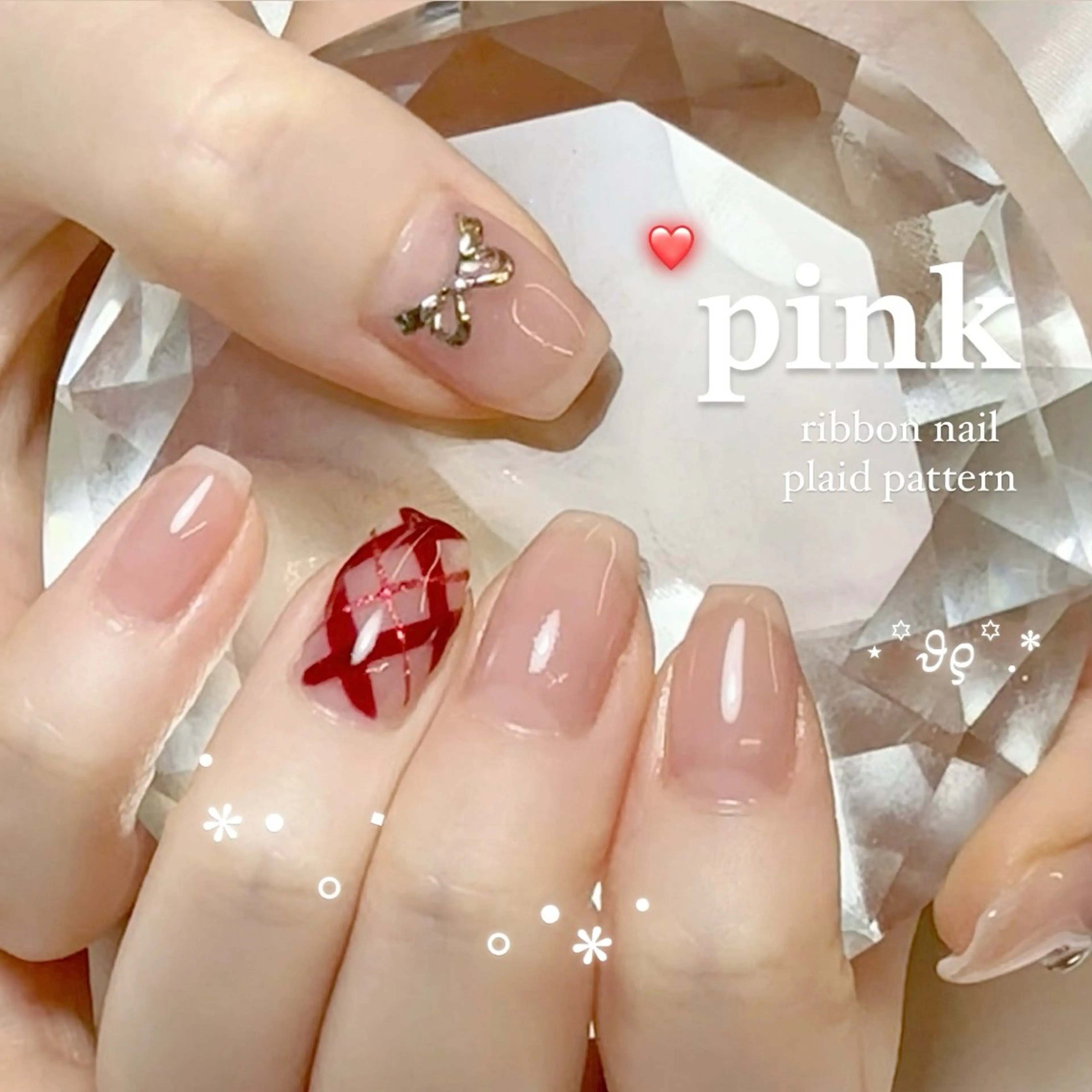 ネイル オーロラネイル ブルー フラッシュネイル フットネイル フレンチネイル ハンドネイル fein. miku🎀🍼のネイルデザイン