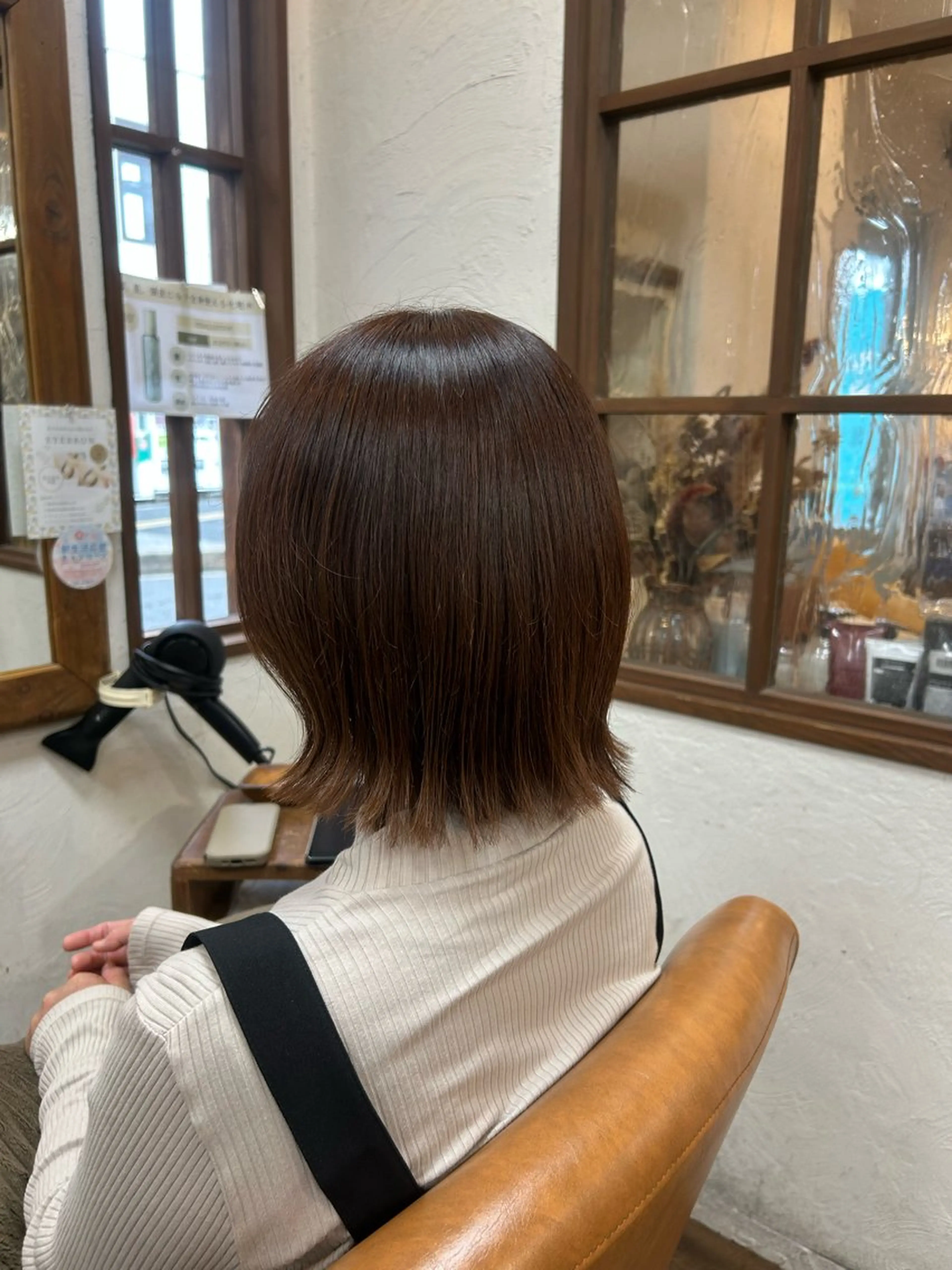 ショート カラー ブラウンカラー オリーブブラウン ボブ くびれヘア カット ヘアカラー 徳永　髪質改善 縮毛矯正のヘアスタイル
