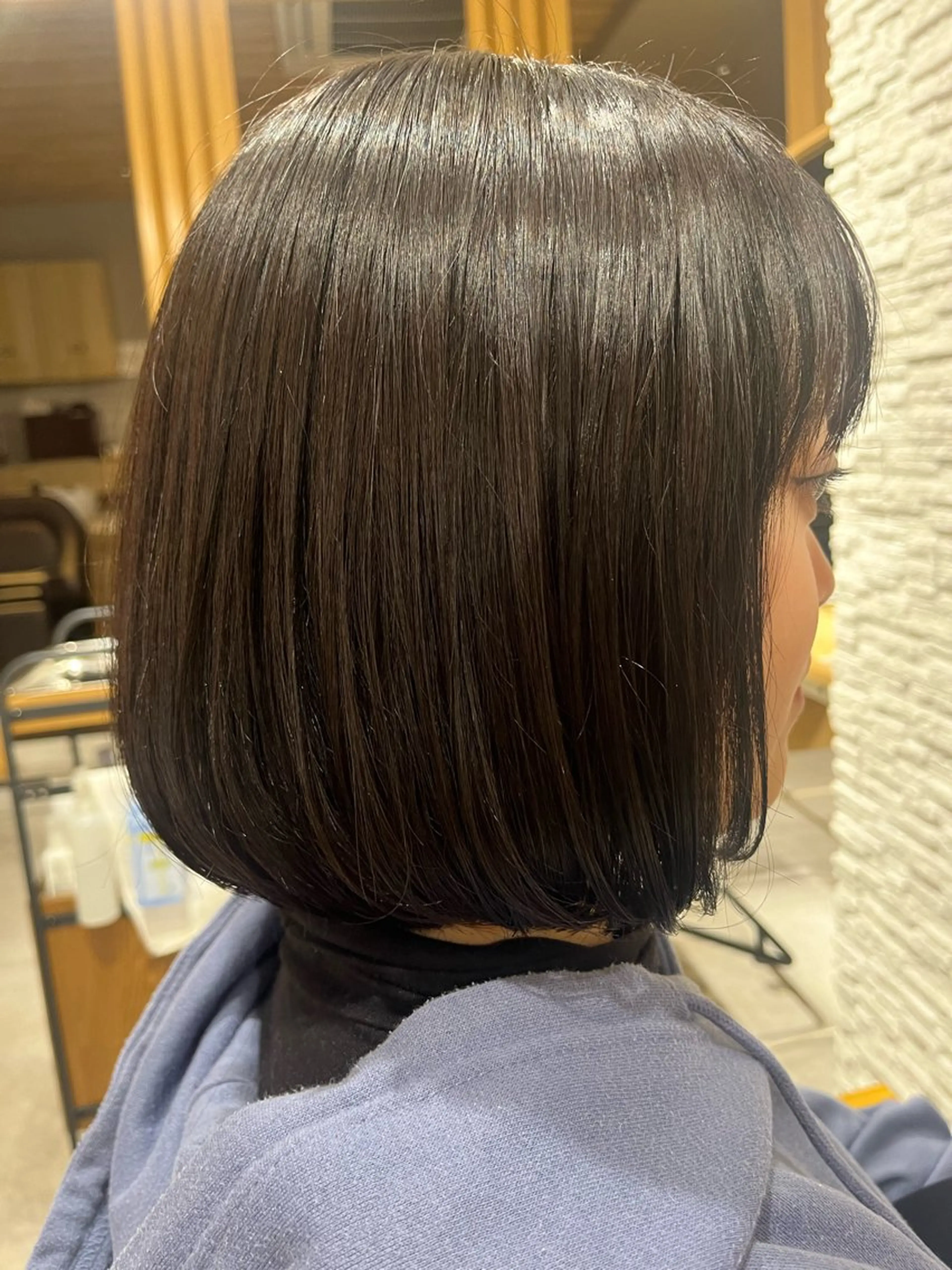 ショート ボブ kuschel ホリグチのヘアスタイル