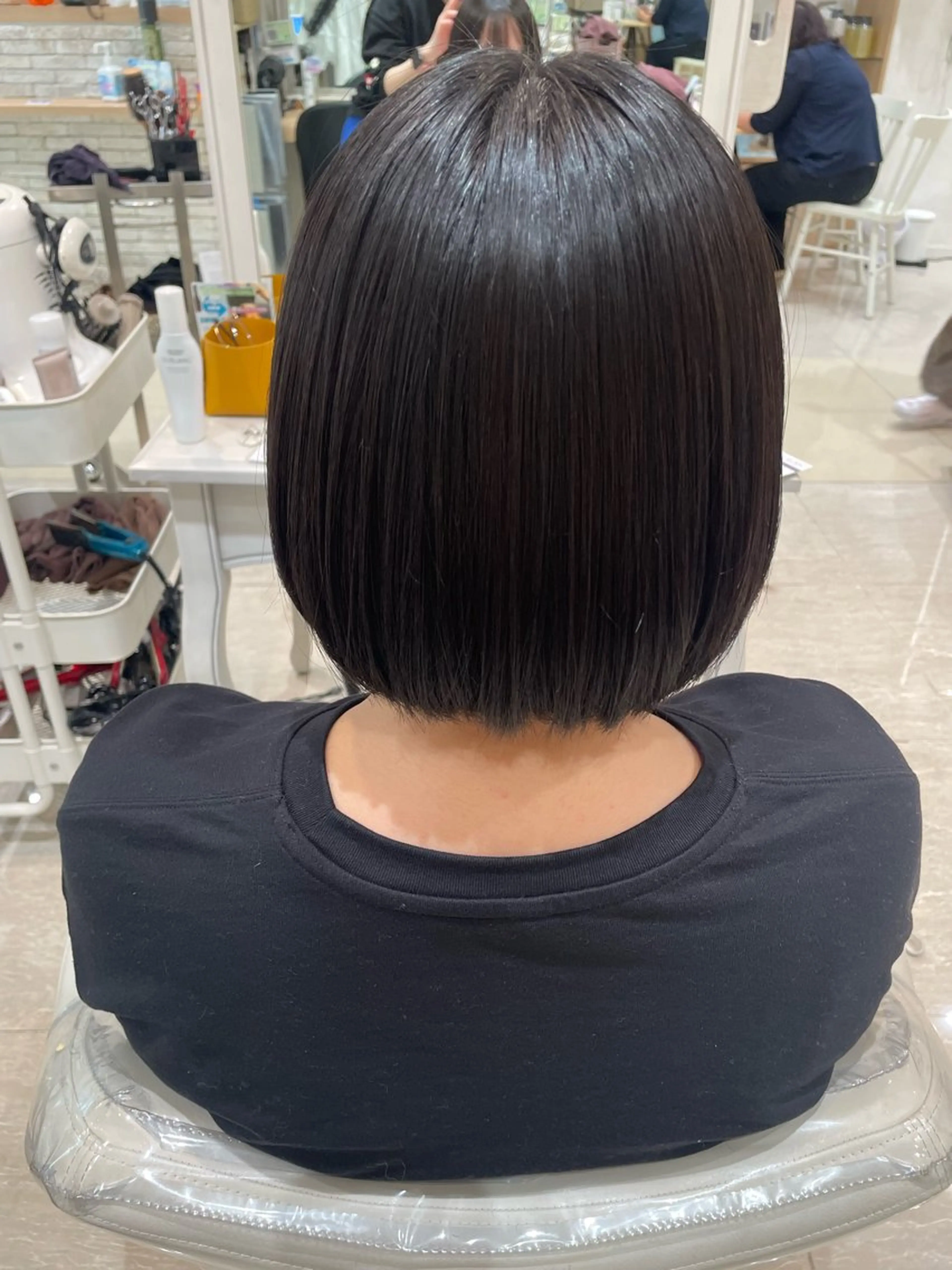 ショート カット レイヤー×ハイライト 🌷RINA🌷のヘアスタイル