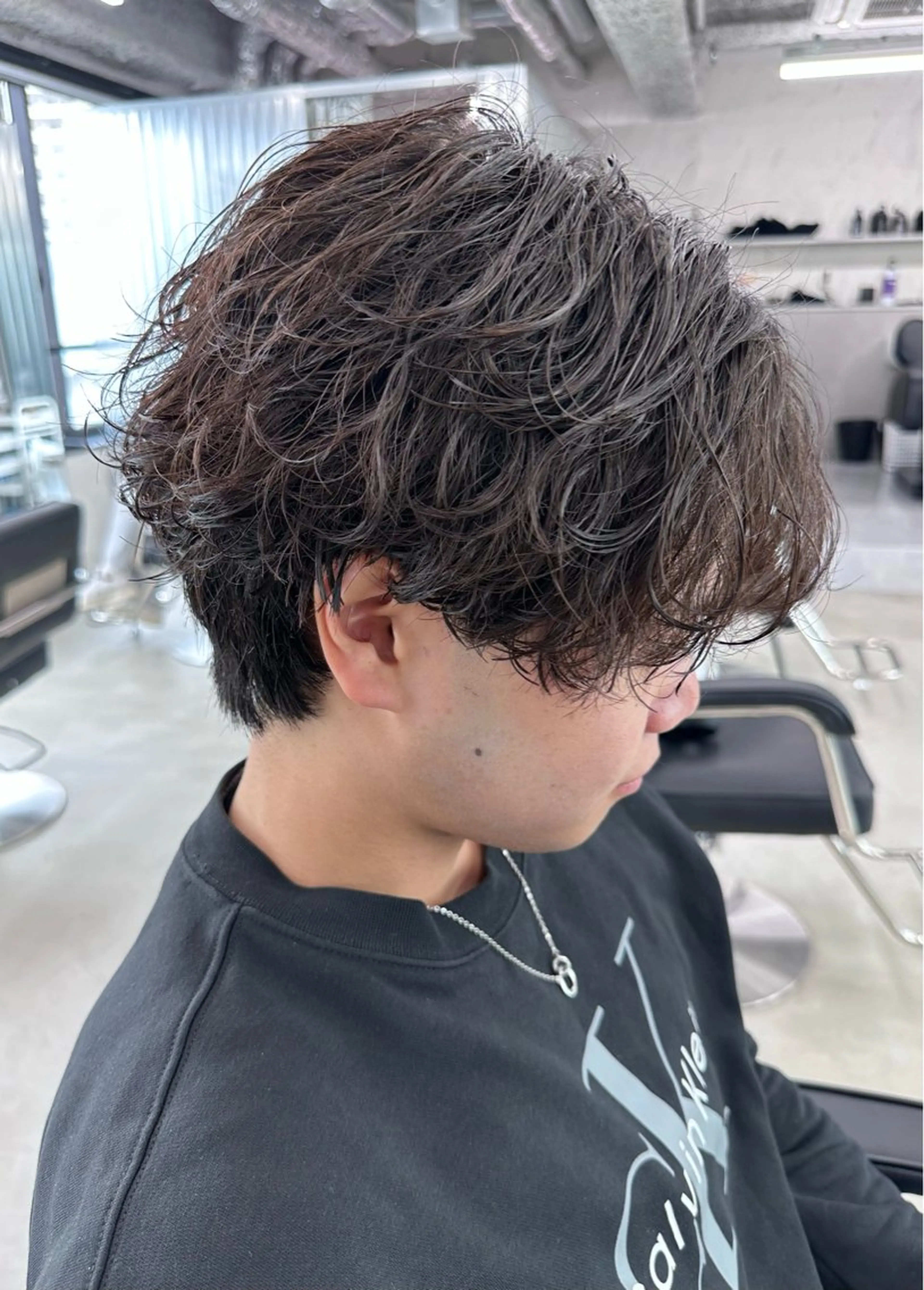 ショート パーマ メンズ メンズパーマ MEN’S salon HYPE所属・渡辺幸輝 /メンズダブルカラーのヘアスタイル