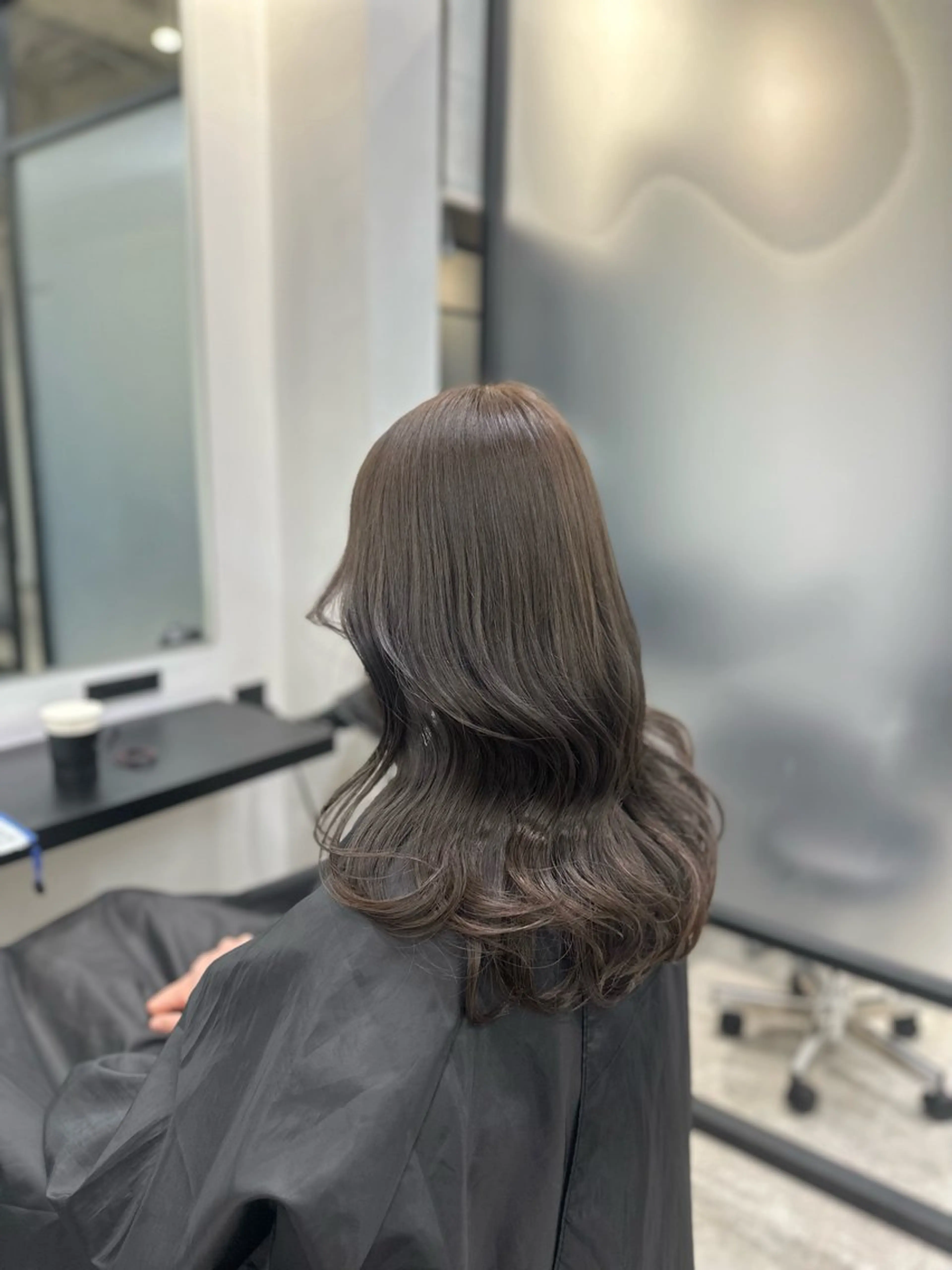 セミロング カラー ヘアアレンジ EMANON池袋3rd所属・ブリーチなしカラー｜ なおき｜池袋美容師のヘアスタイル