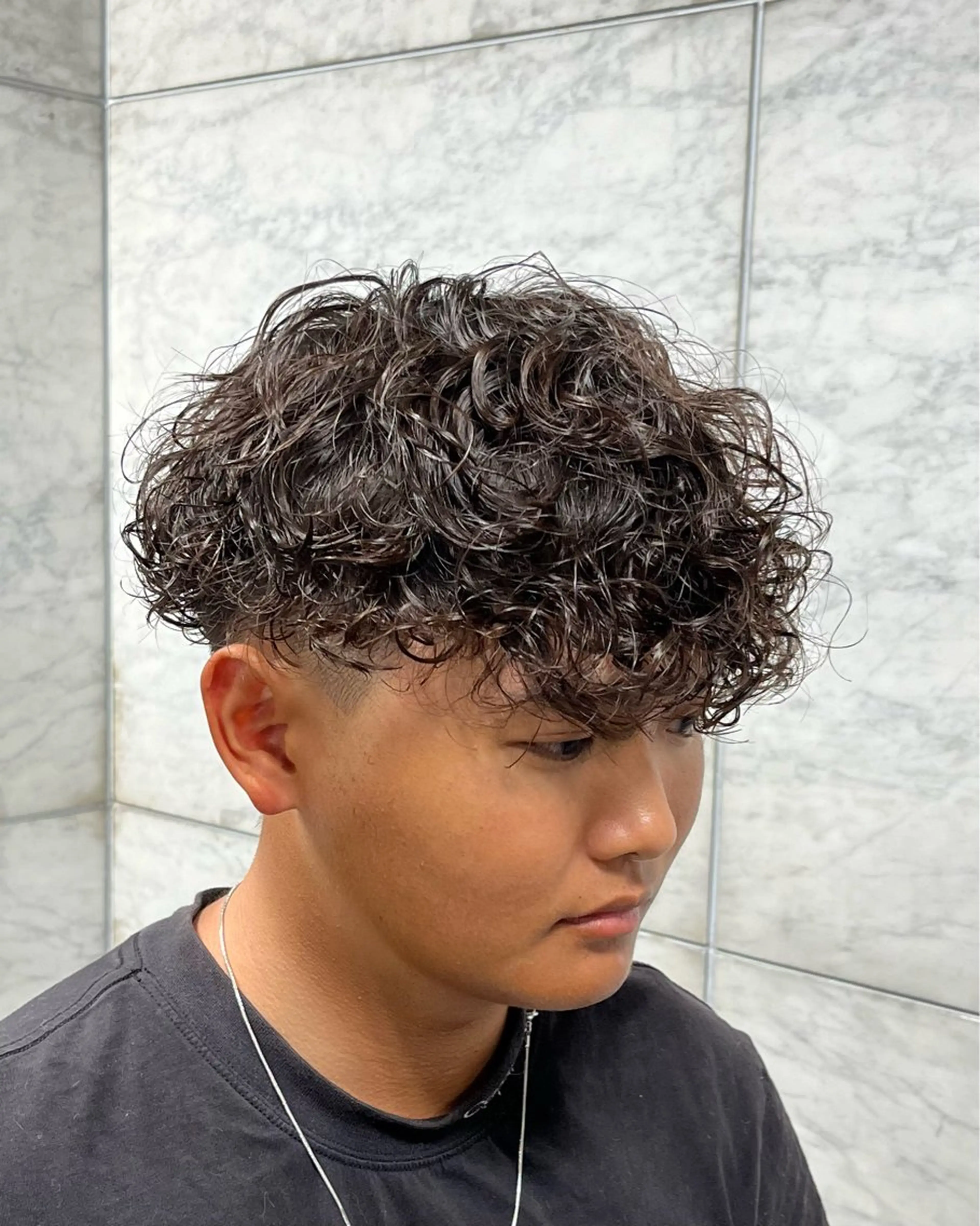 パーマ メンズ フェザーパーマメンズ ツイスパ京都駅前のヘアスタイル
