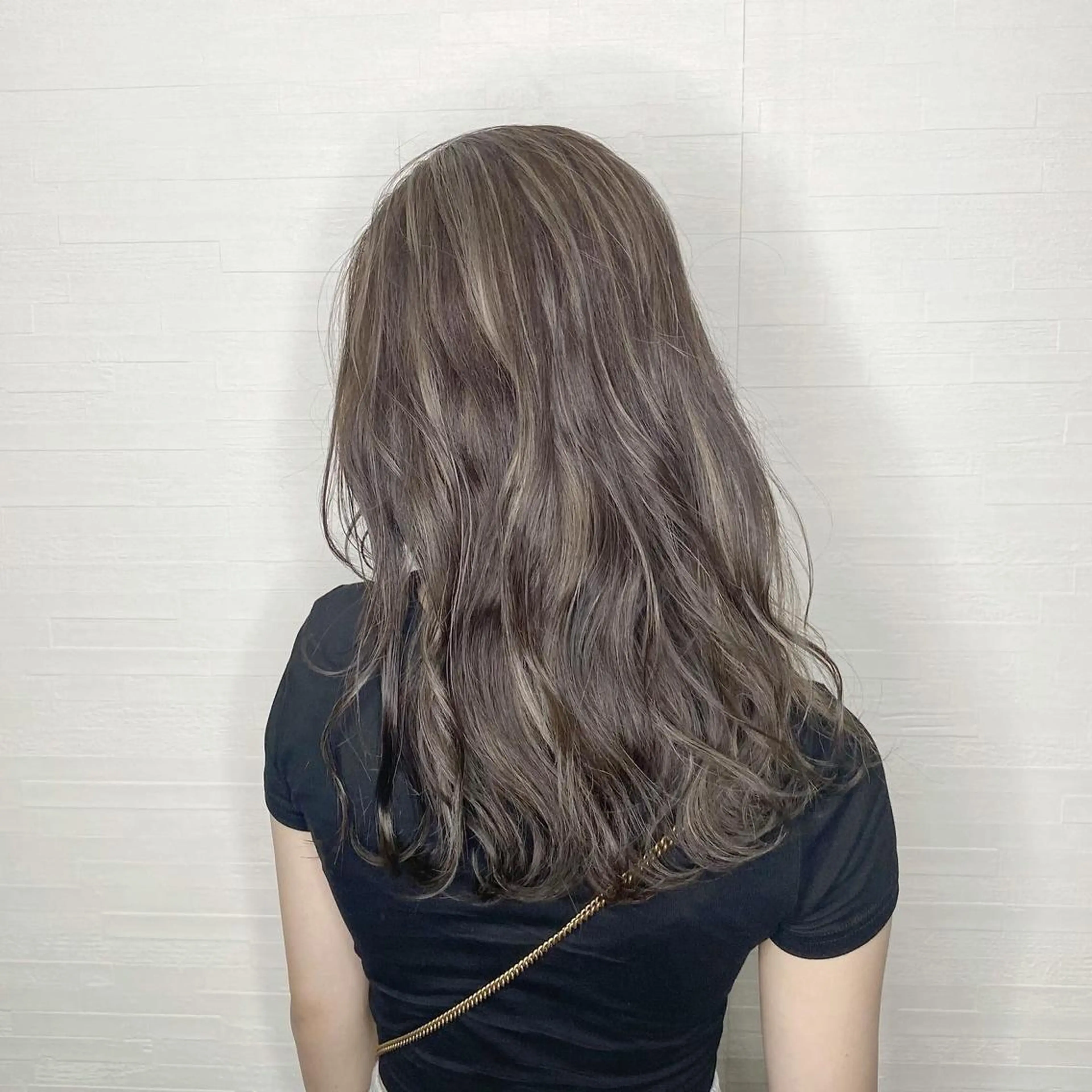 ロング LITA hair所属・鄭 弘志のヘアスタイル