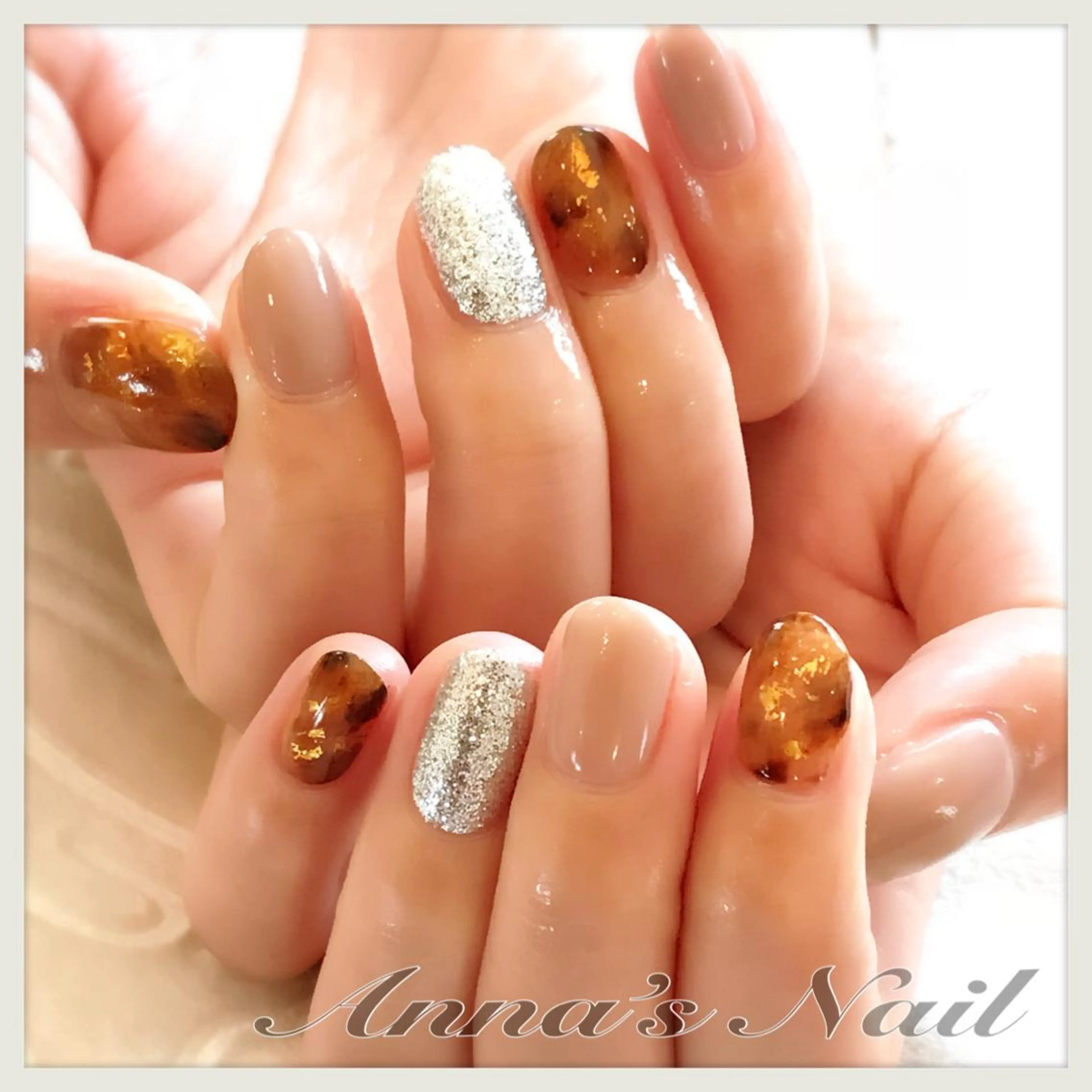 ネイル べっ甲ネイル Anna’s Nail所属・清口 杏奈のネイルデザイン