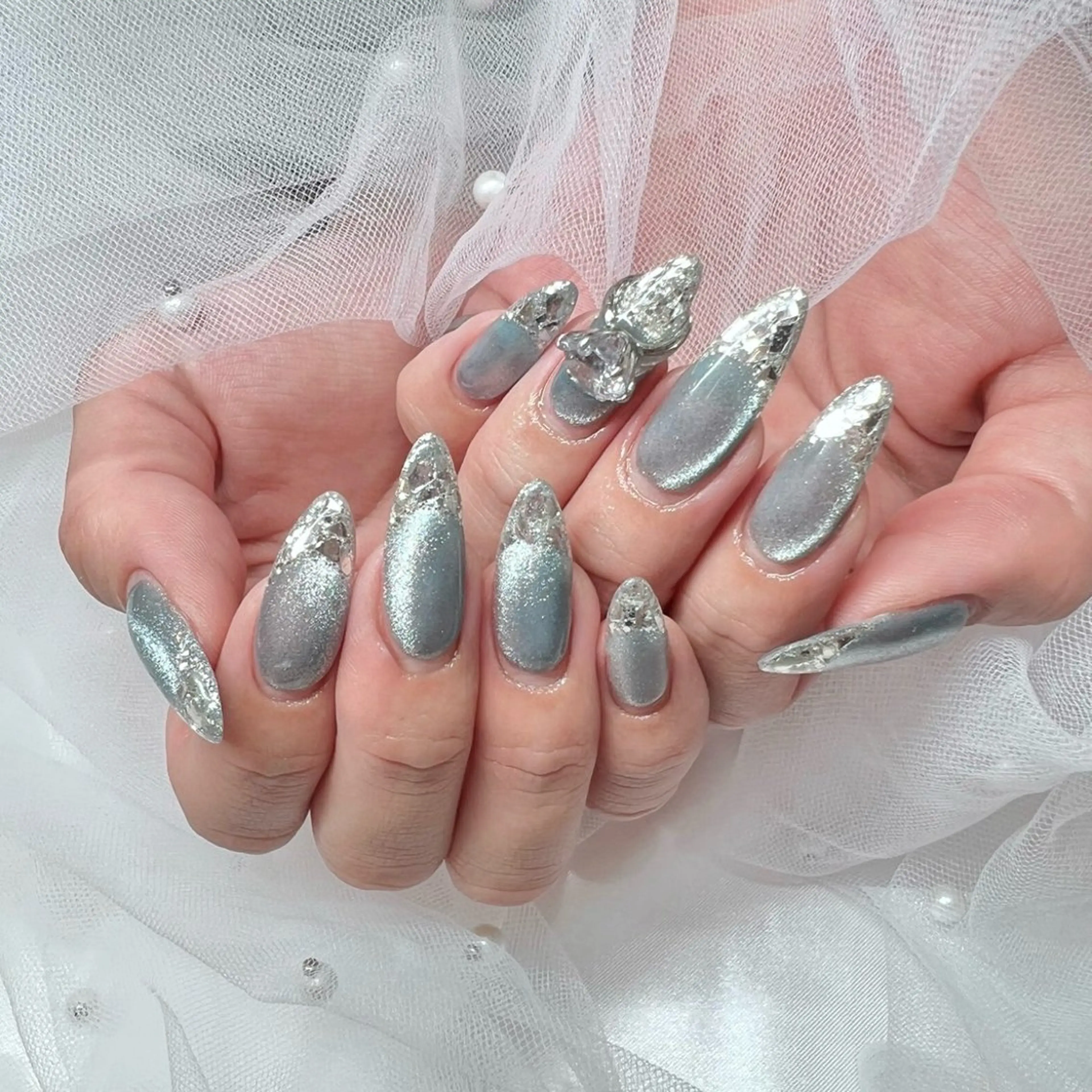 ネイル フレンチネイル ガラスフレンチ マグネットネイル nail salon HERA所属・HERA 小橋川のネイルデザイン