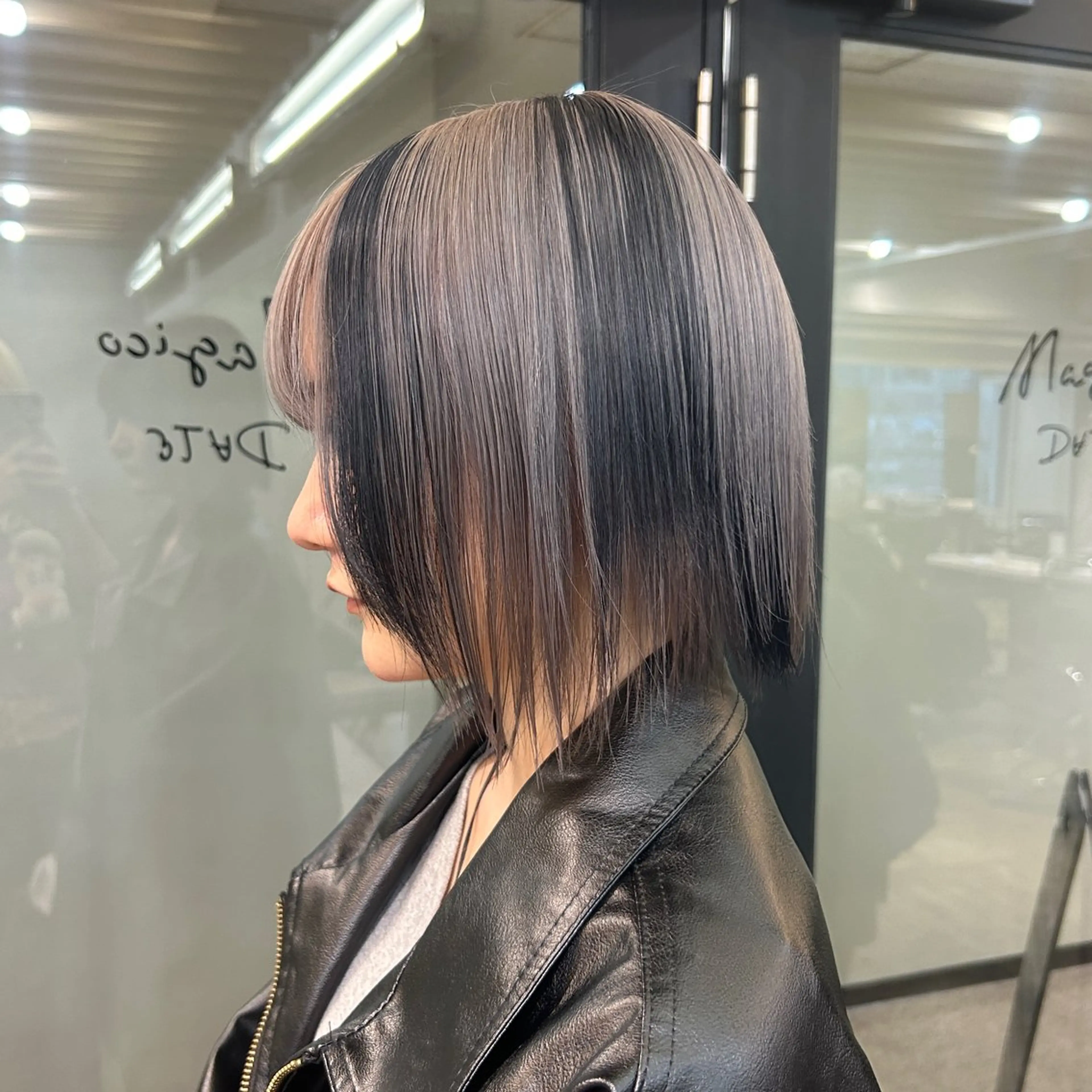 ショート カラー ヘアカラー トリートメント ✨うる艶/ブリーチ✨ 𝓡𝒖𝓷𝐚💋のヘアスタイル