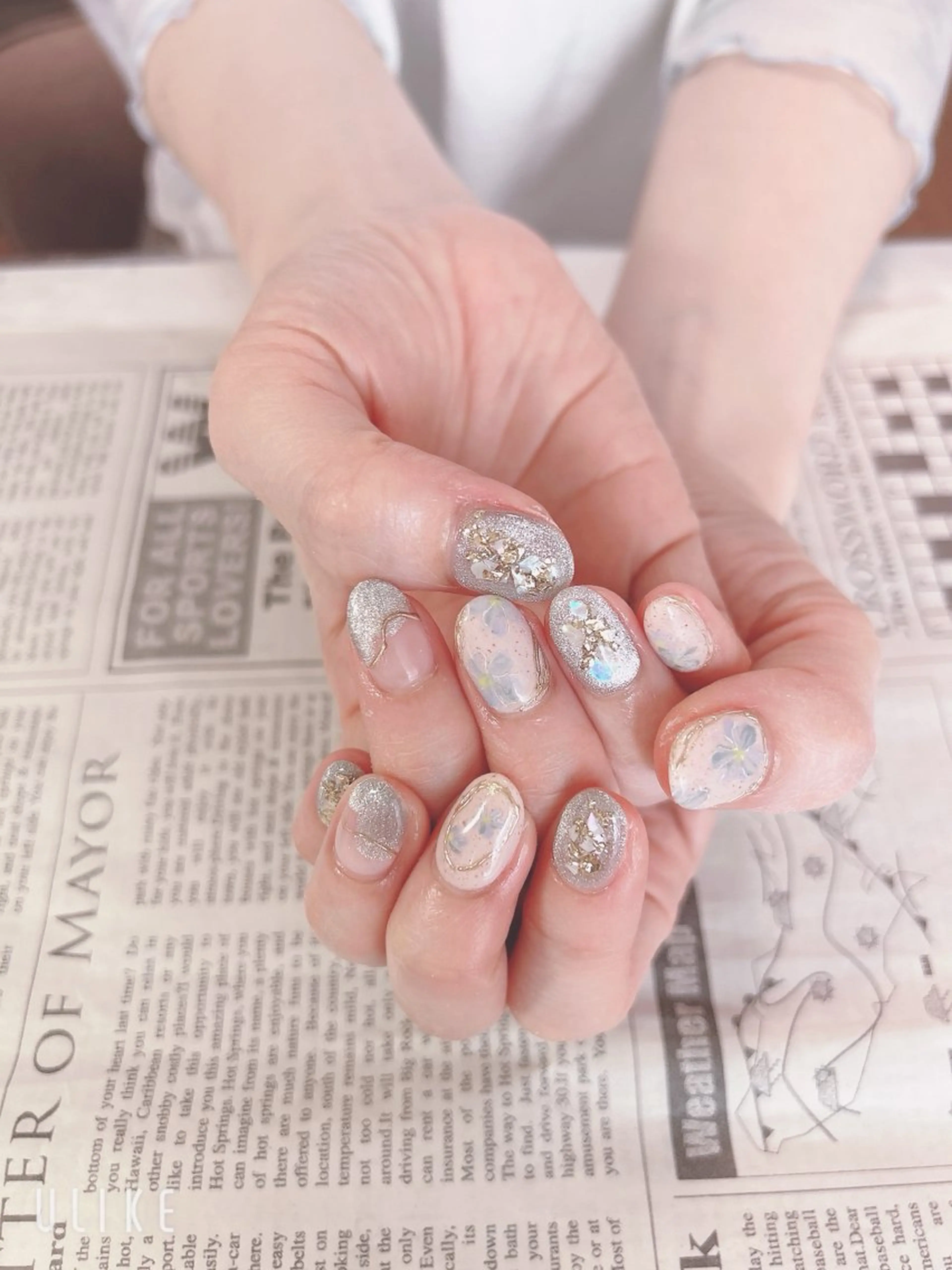 ネイル ハンドネイル ハンドケア 森山 舞のネイルデザイン