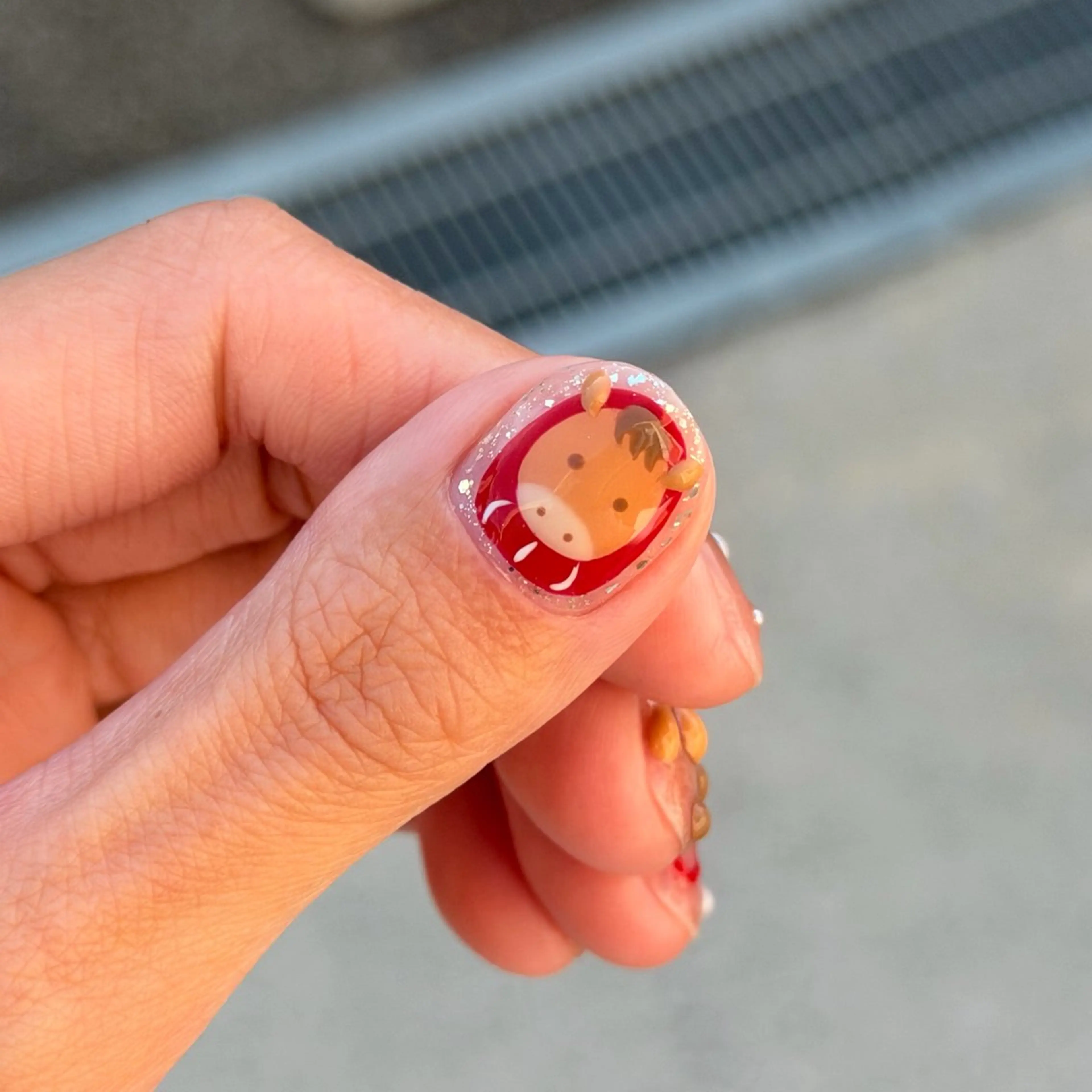 ネイル アートネイル soleil所属・舞鶴 奈々美のネイルデザイン