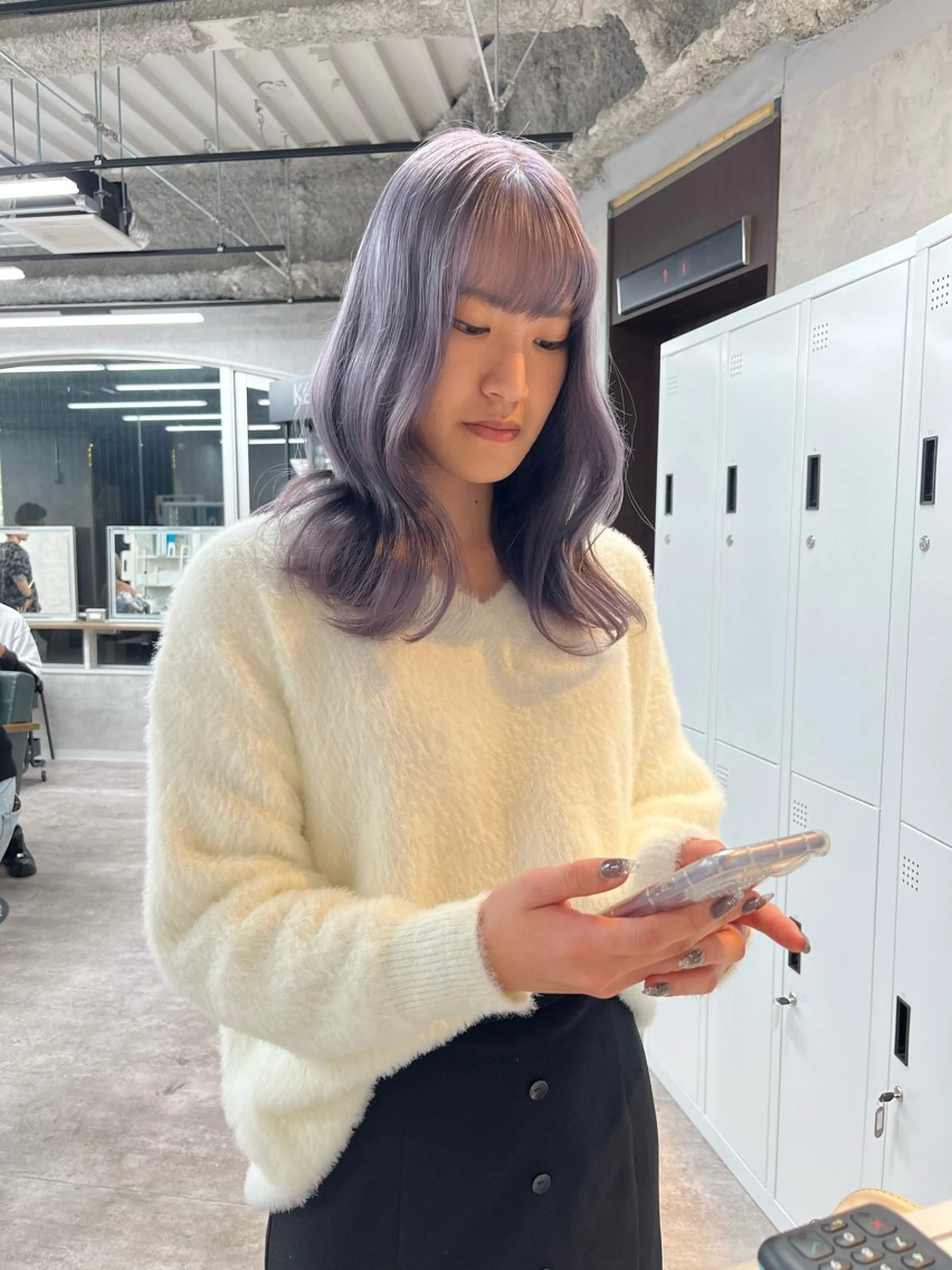 ミディアム カラー ハイトーン/レイヤー 💜Akaneのヘアスタイル