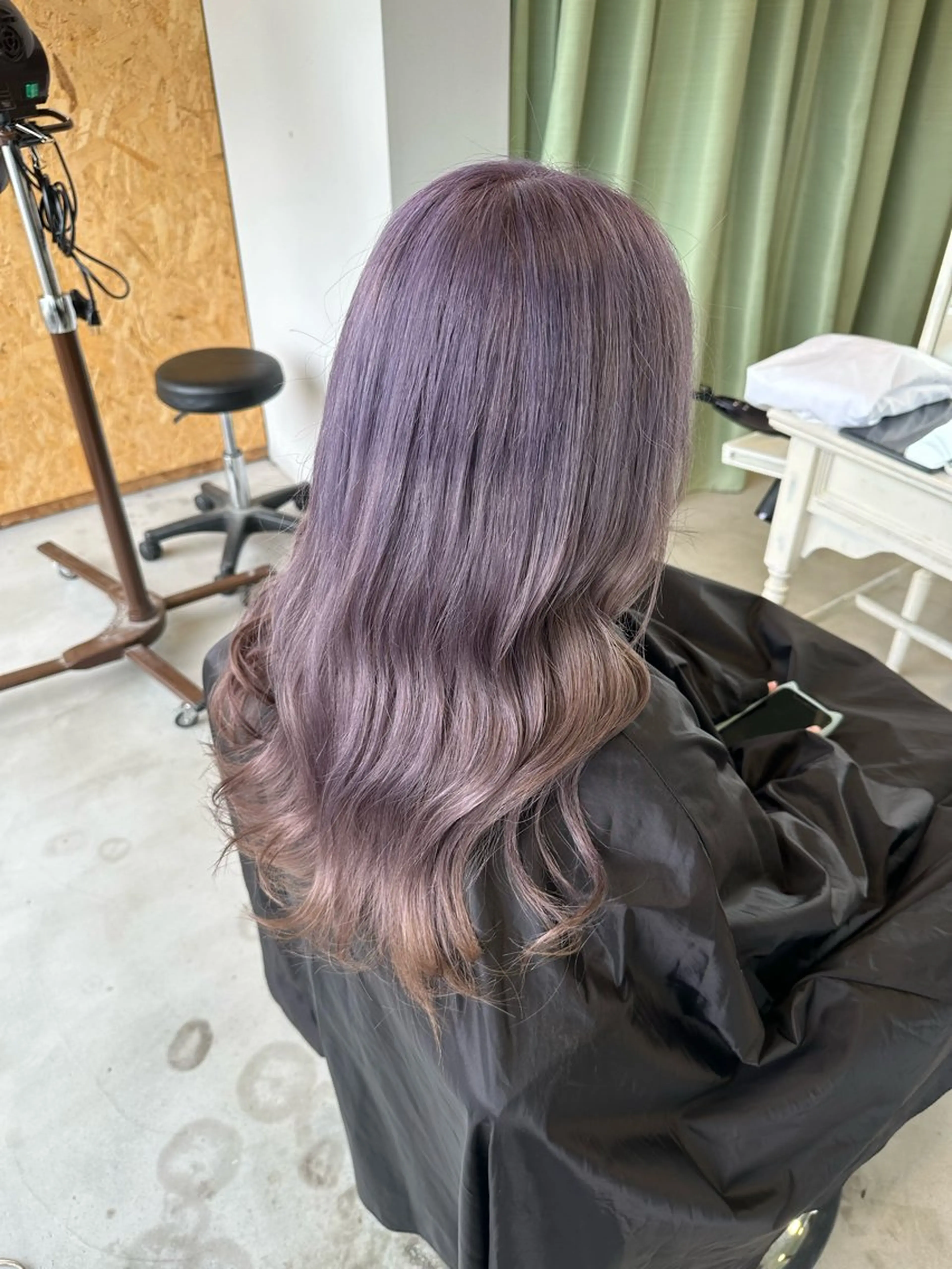 セミロング ヘアカラー 野上 麗のヘアスタイル