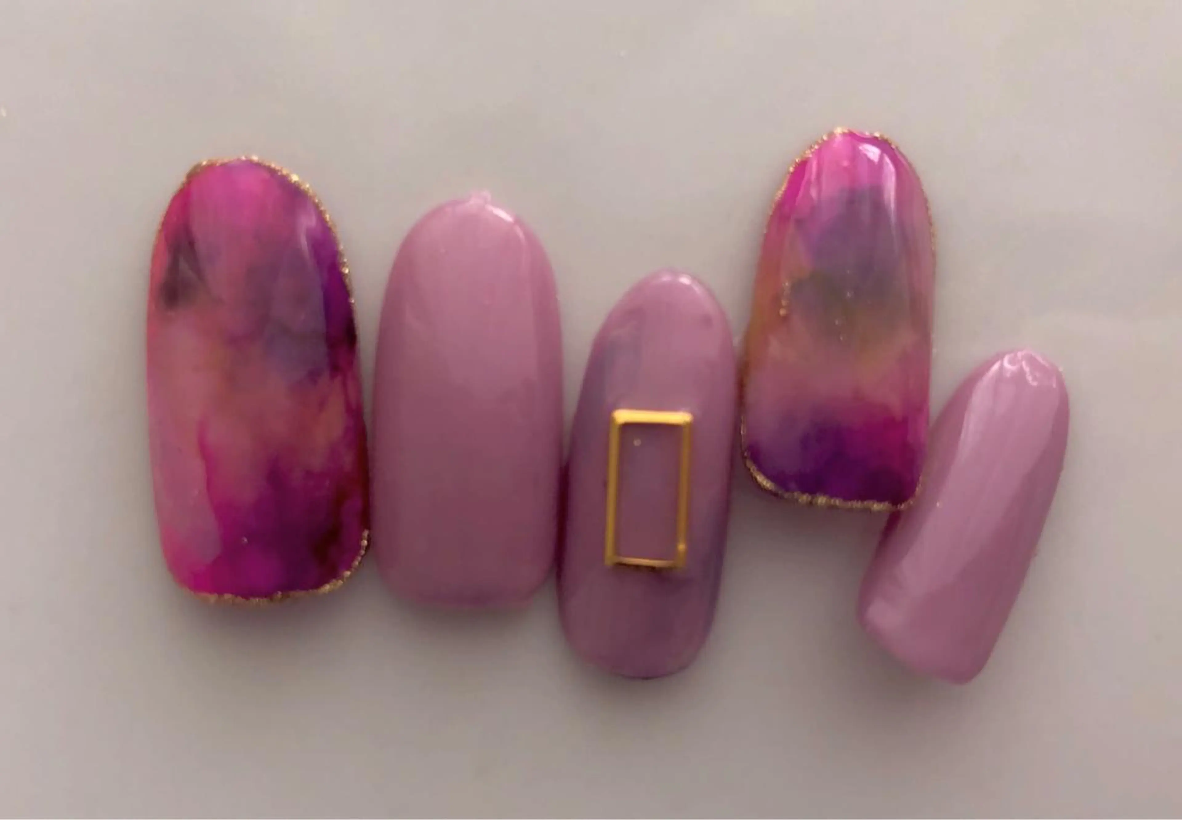 ネイル サロンku'u所属・salon kuuのネイルデザイン