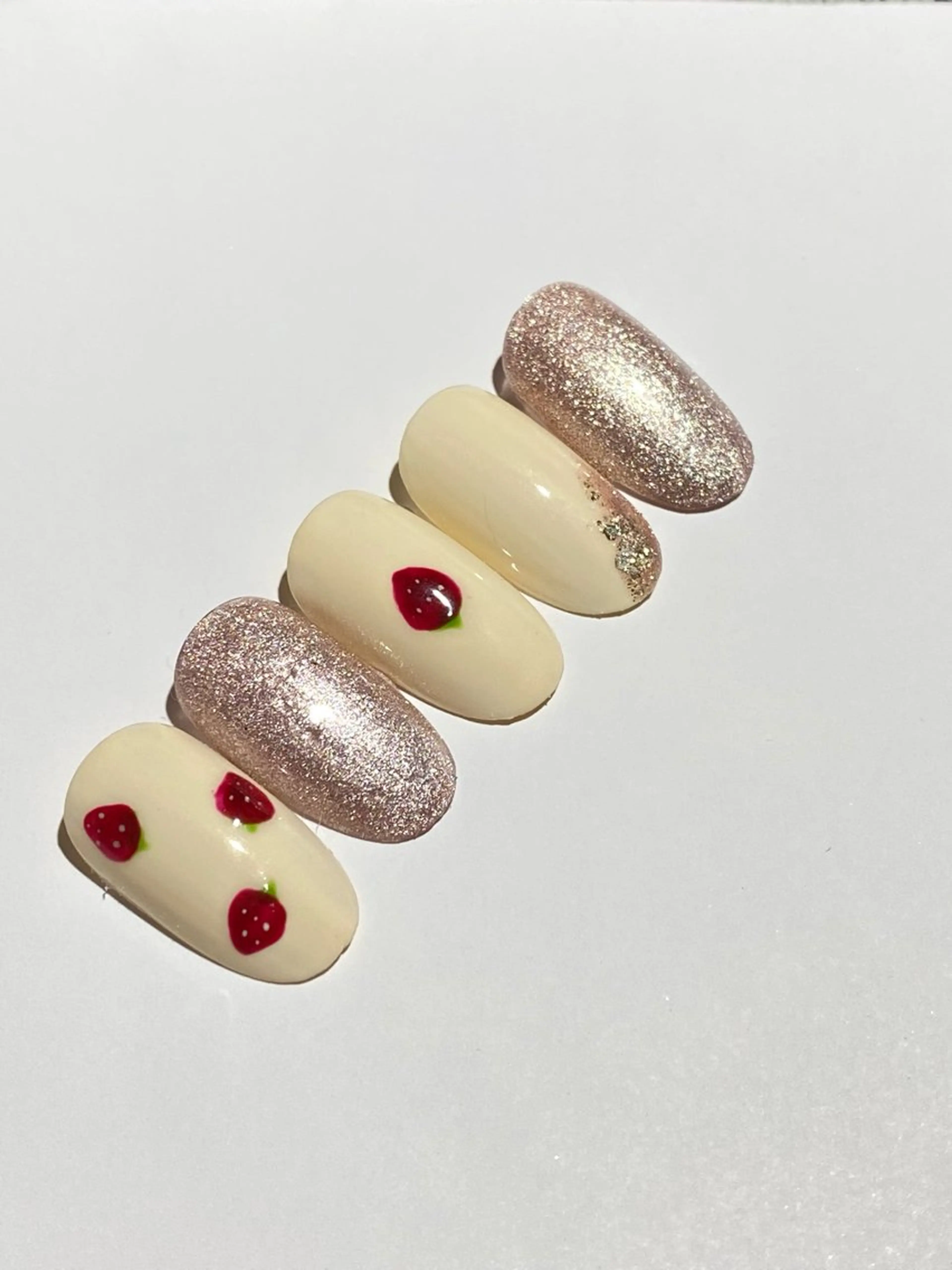 ネイル MaisonMizuho所属・原田 愛那のネイルデザイン