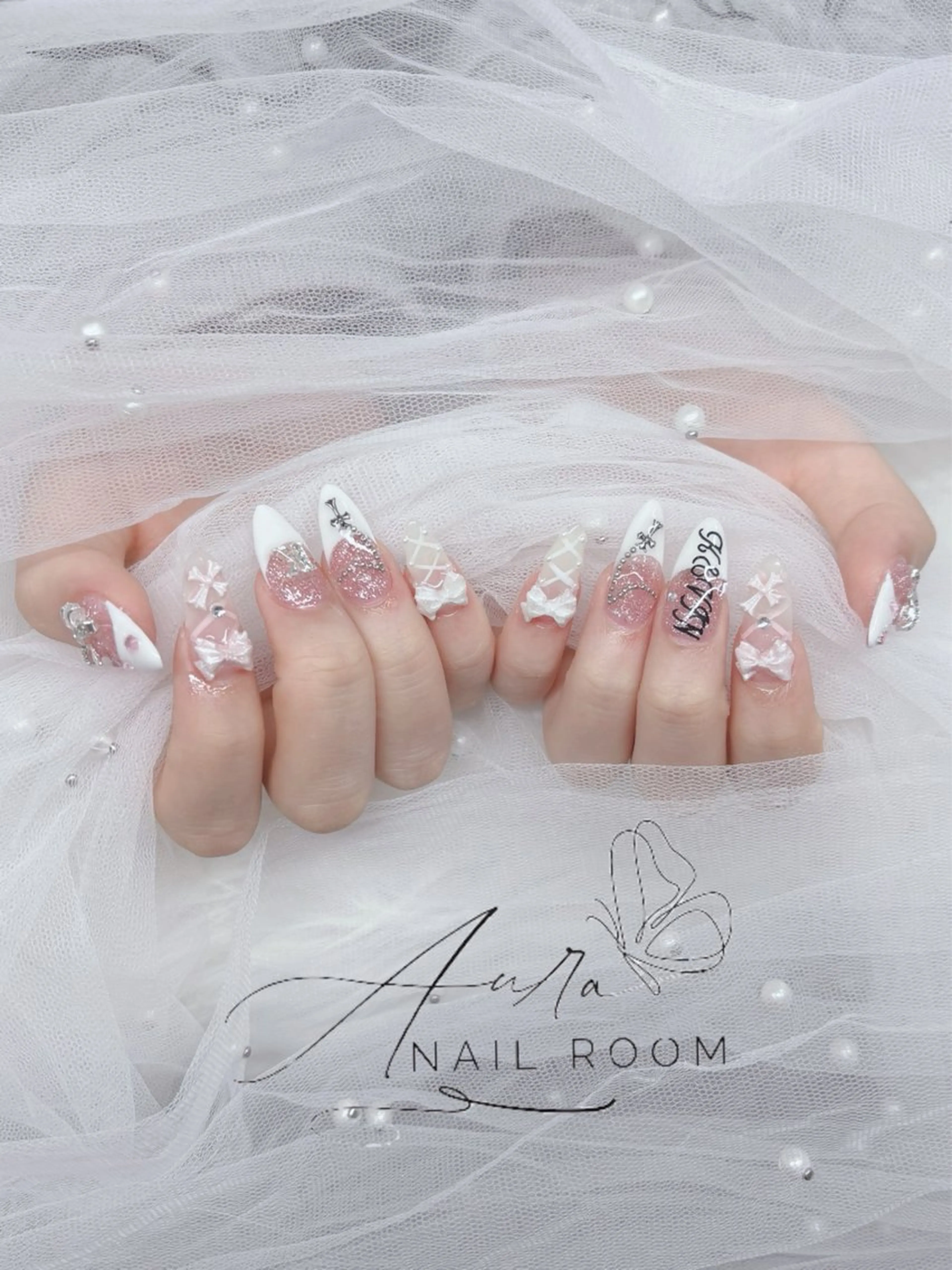 ネイル Aura nail room所属・Aura Nail Roomのネイルデザイン