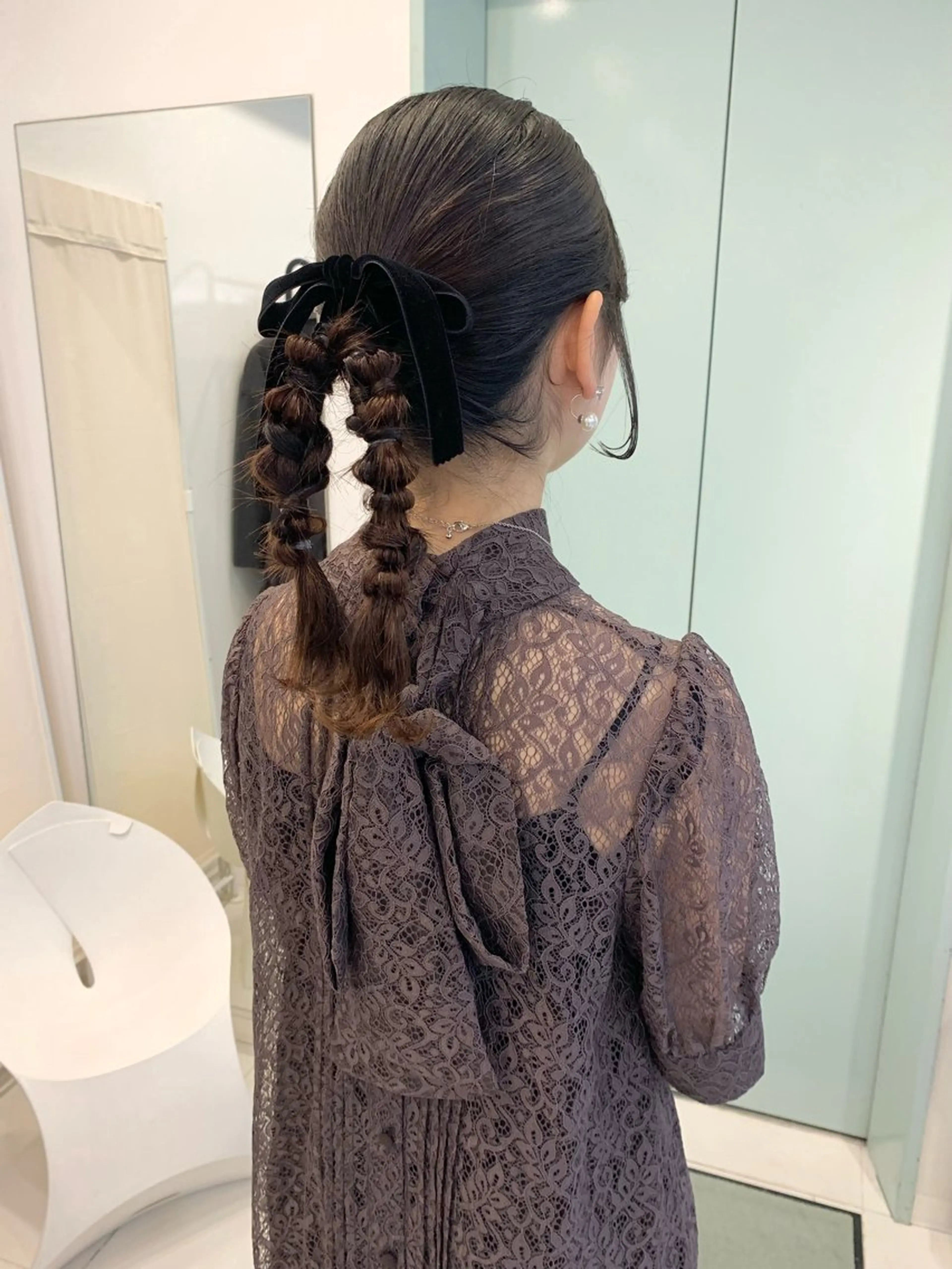 ヘアアレンジ moeka レイヤー /艶カラー/韓国のヘアスタイル