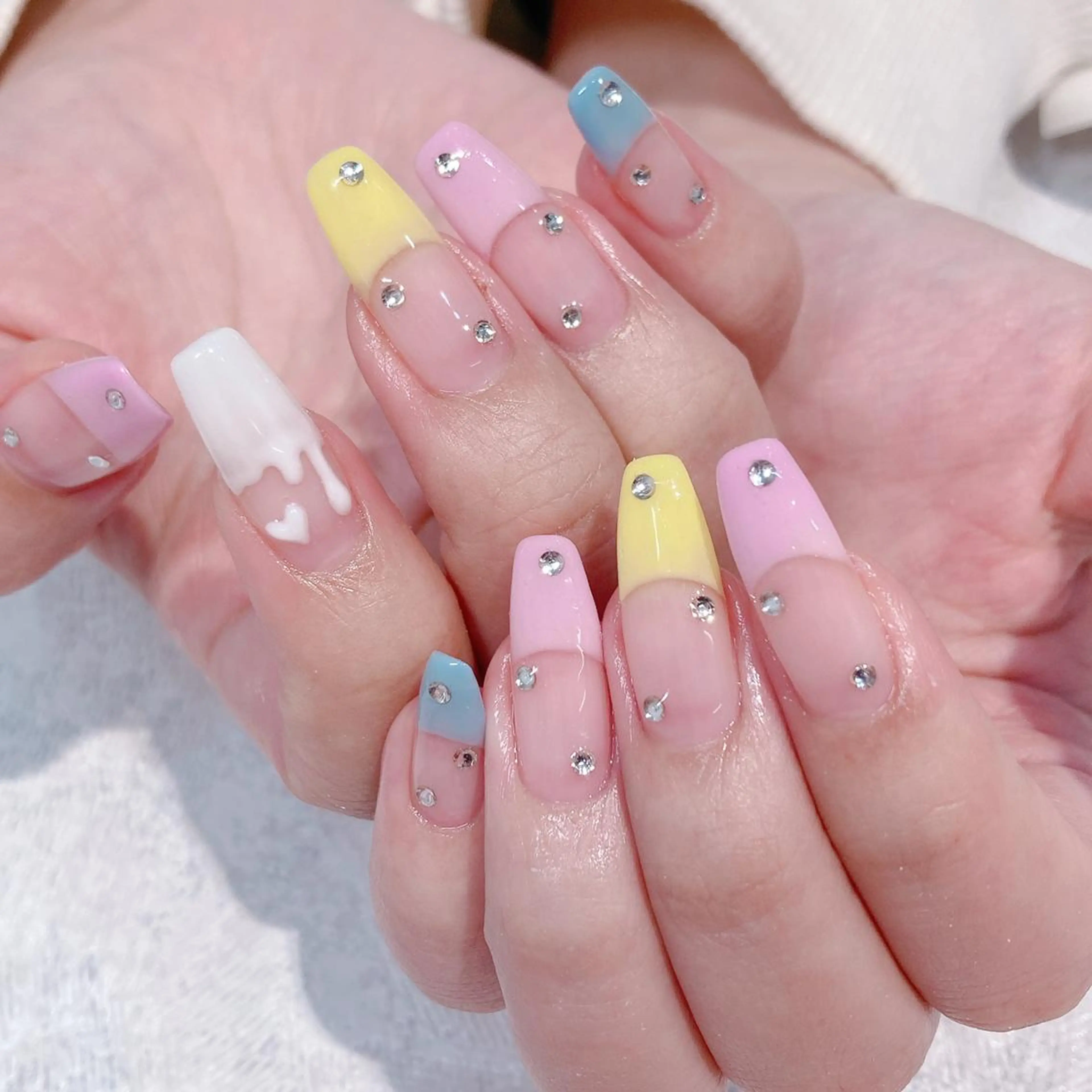 ネイル BUNNYNAIL MOEのネイルデザイン