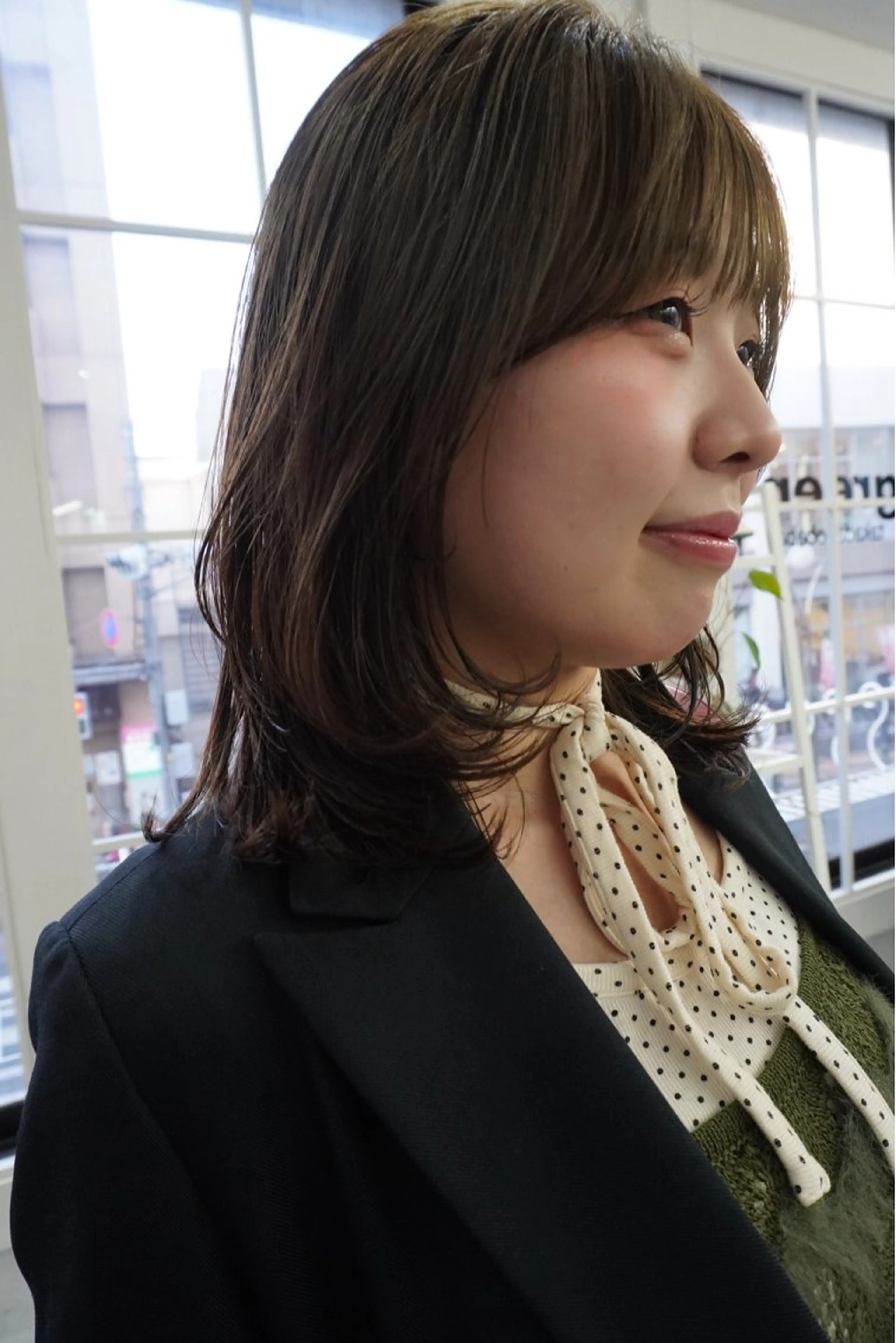 ミディアム カラー ベージュカラー オリーブベージュ カット ヘアカラー トリートメント レイヤー/似合わせ TAKUYAのヘアスタイル