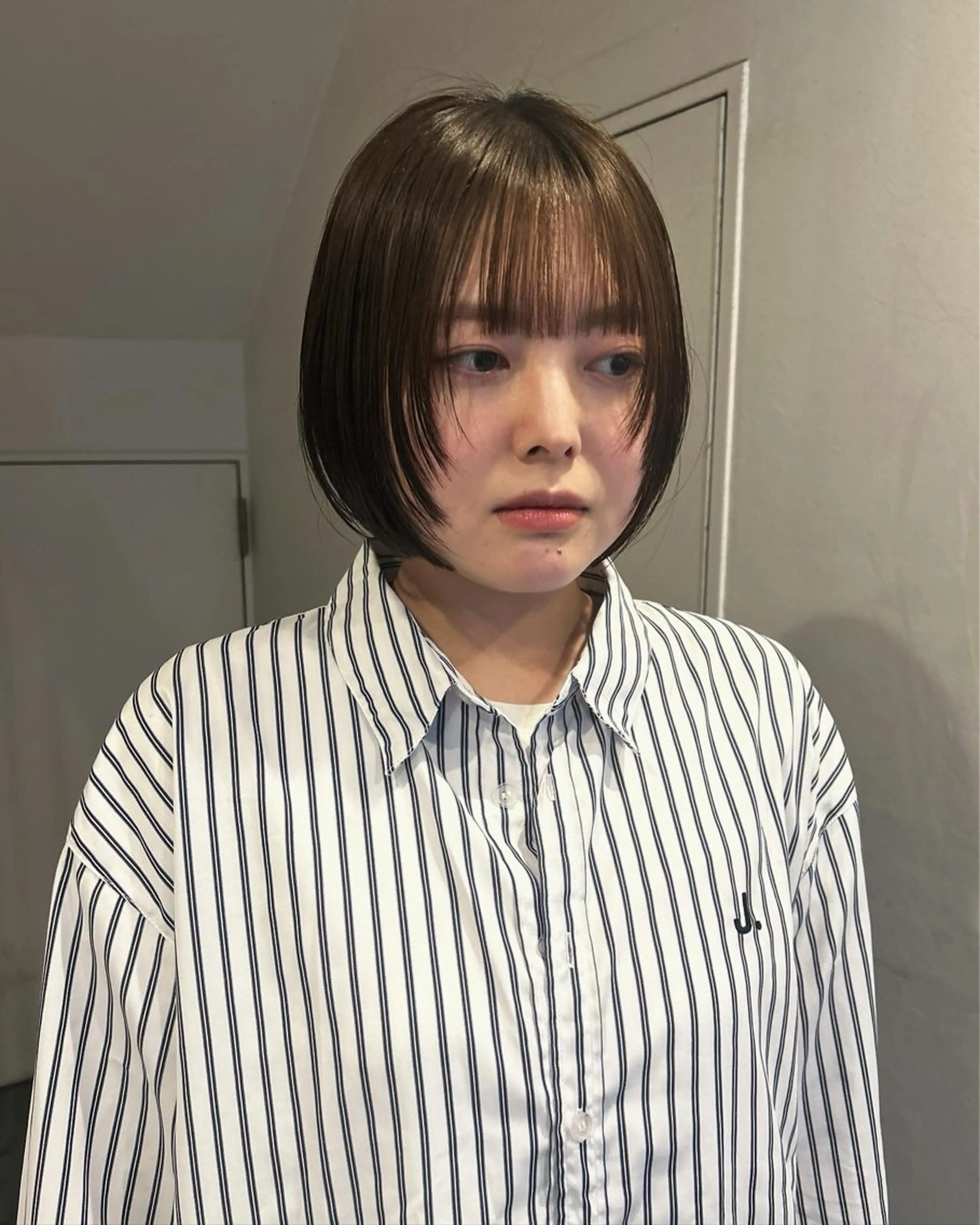 ショート ボブ hen所属・心斎橋/レイヤー/ ブリーチ/モエのヘアスタイル