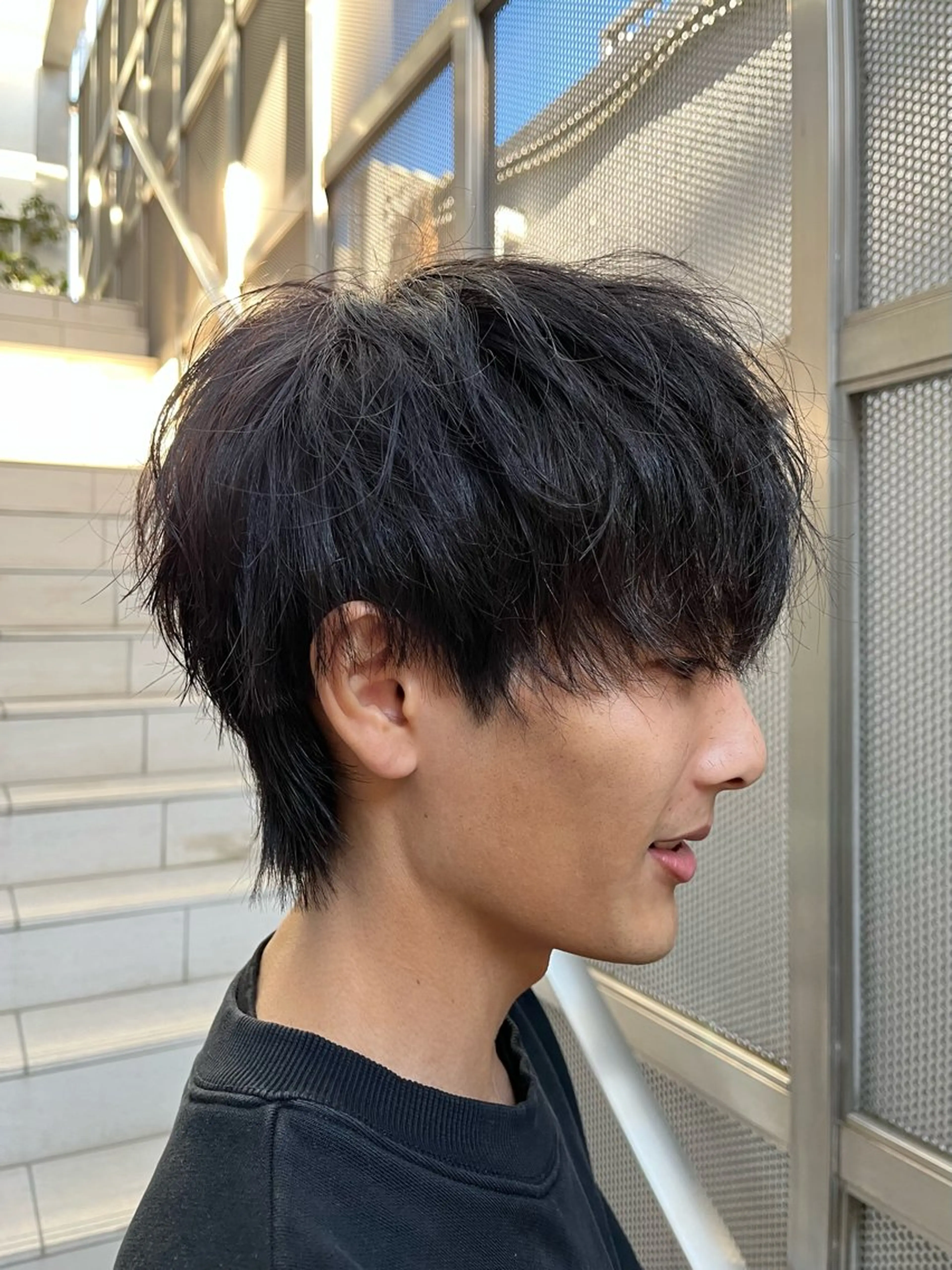 ショート ブリーチカラー🌈 ウルフカット🐺のヘアスタイル