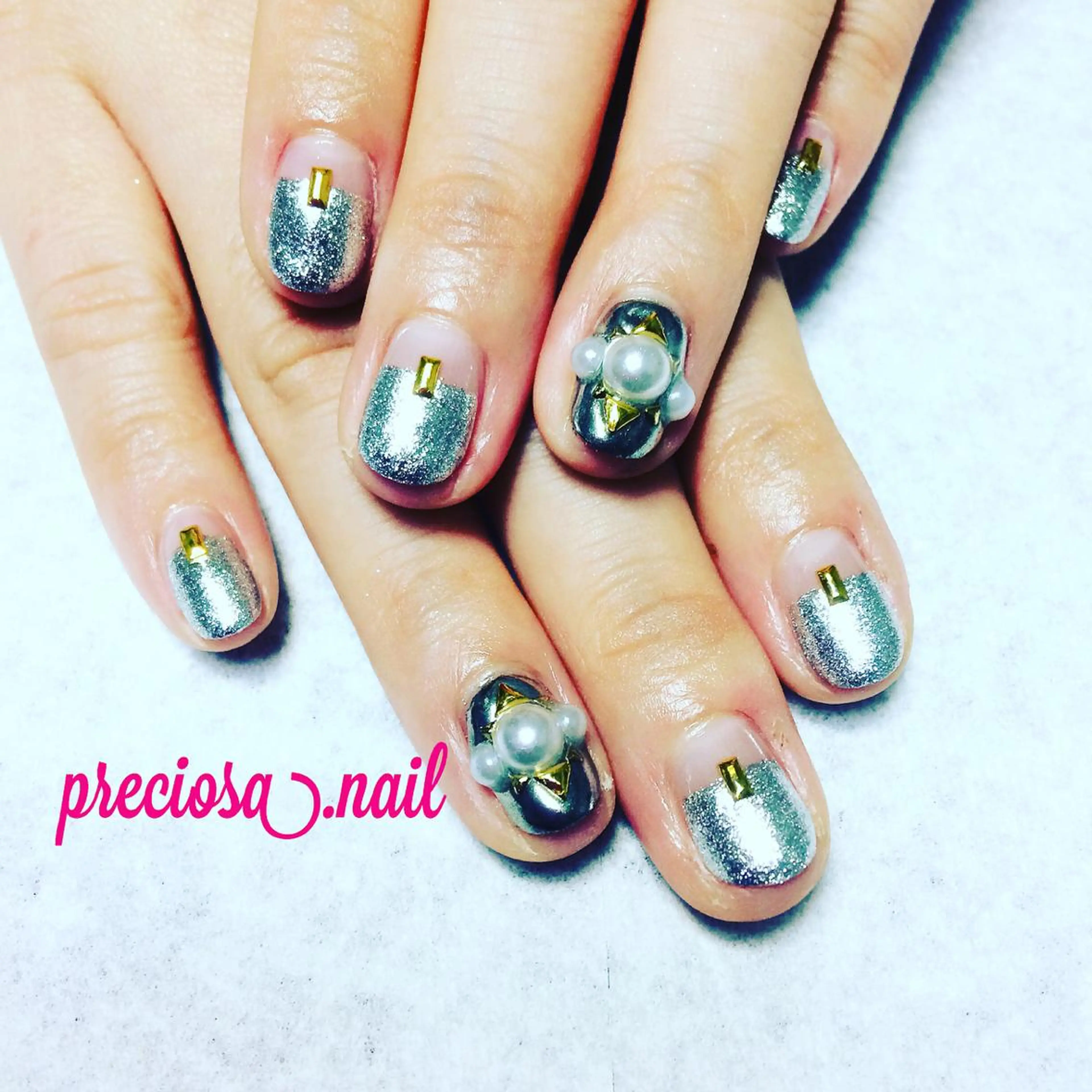 ネイル シンプルネイル preciosa.nail所属・久場 晴美のネイルデザイン