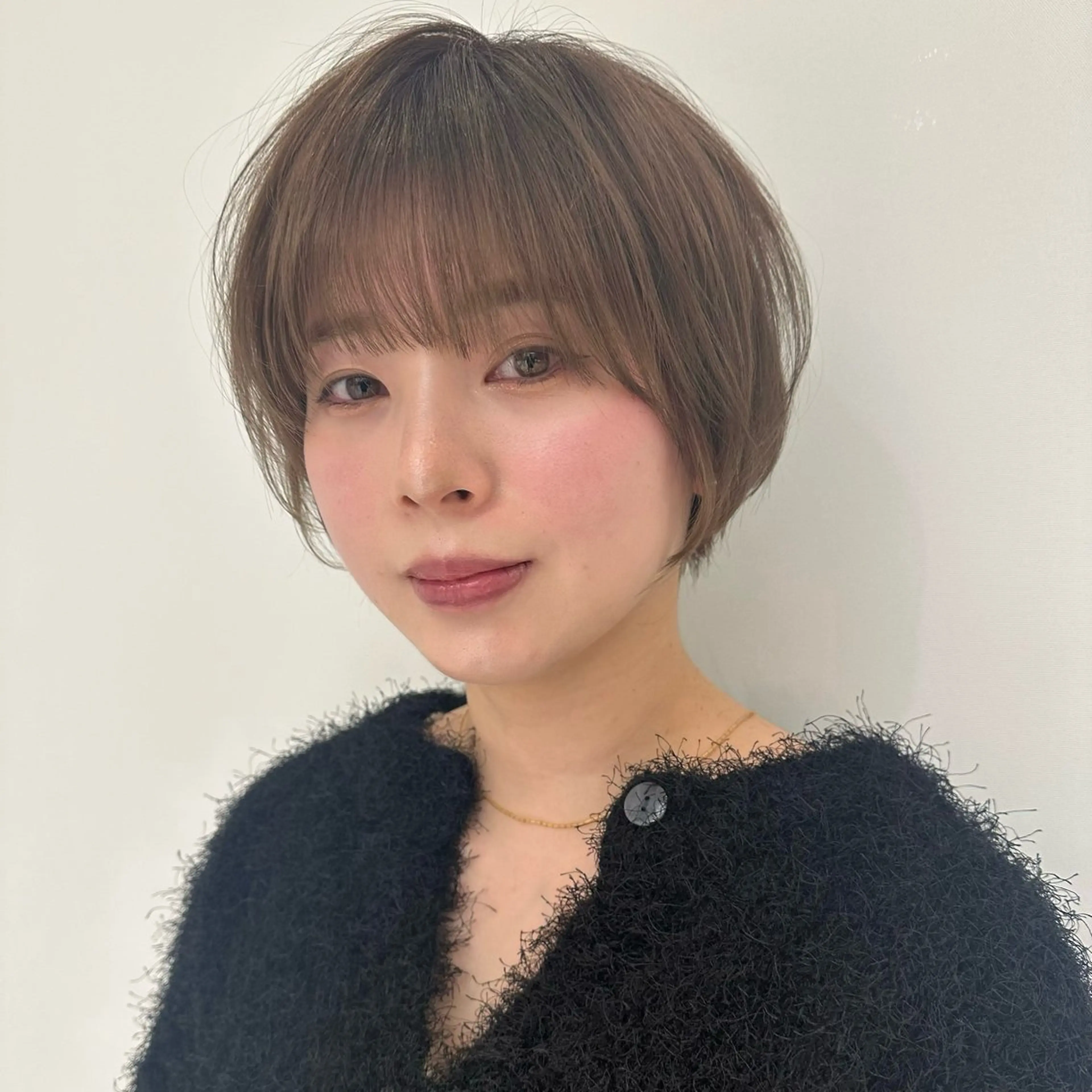 ショート カラー ショートレイヤー 顔周りカット レイヤーカット ショートヘア エスポワール所属・YUSHI HORIUCHIのヘアスタイル