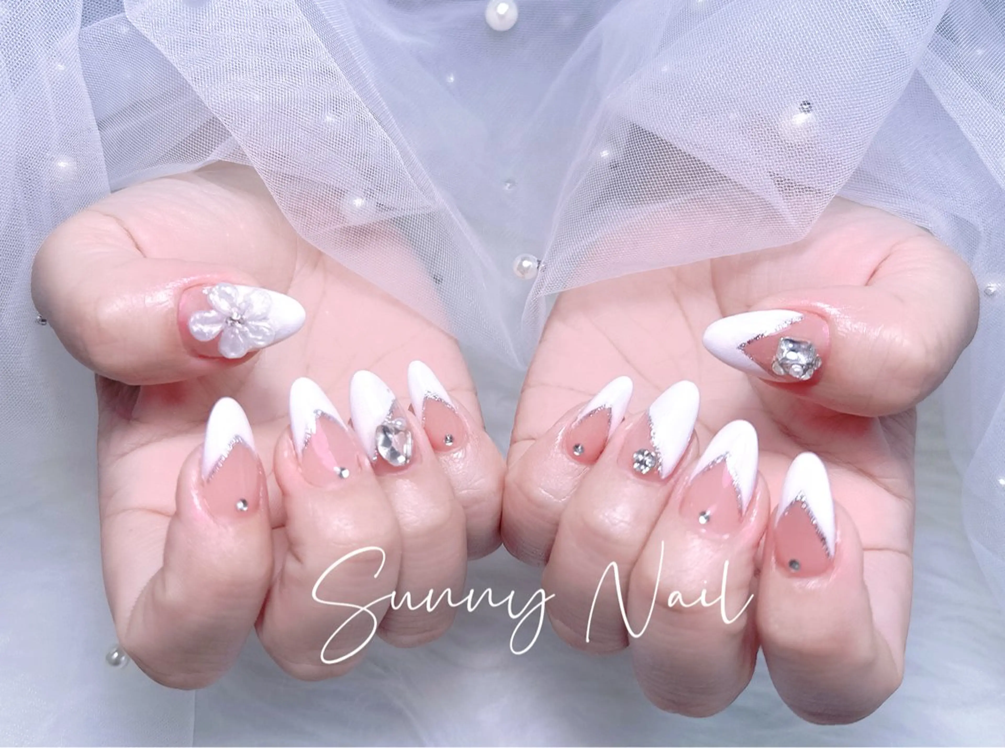 ネイル Sunnyサニー所属・桝井 春奈のネイルデザイン