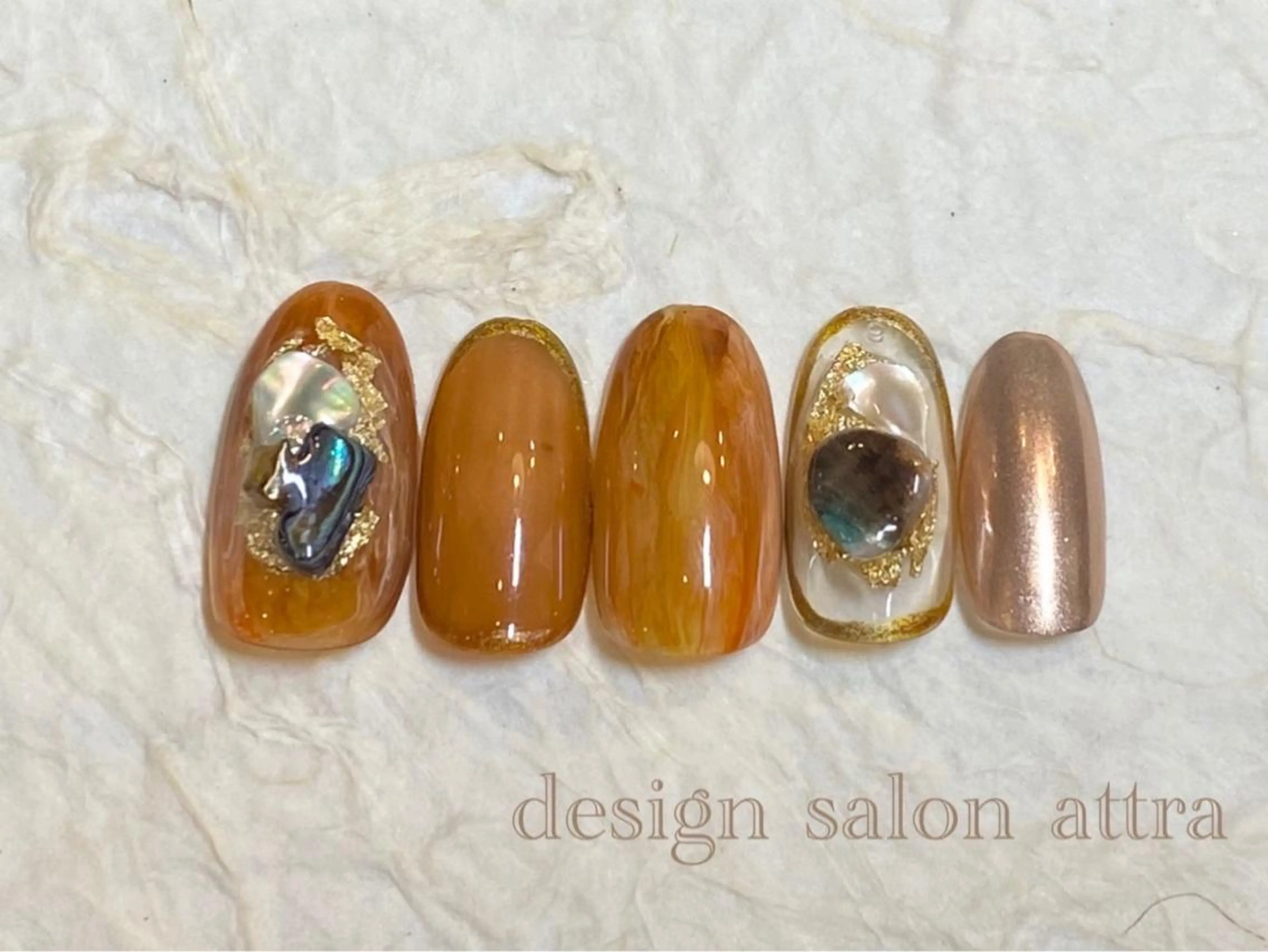 ネイル デザインサロン attra 本八幡店のネイルデザイン