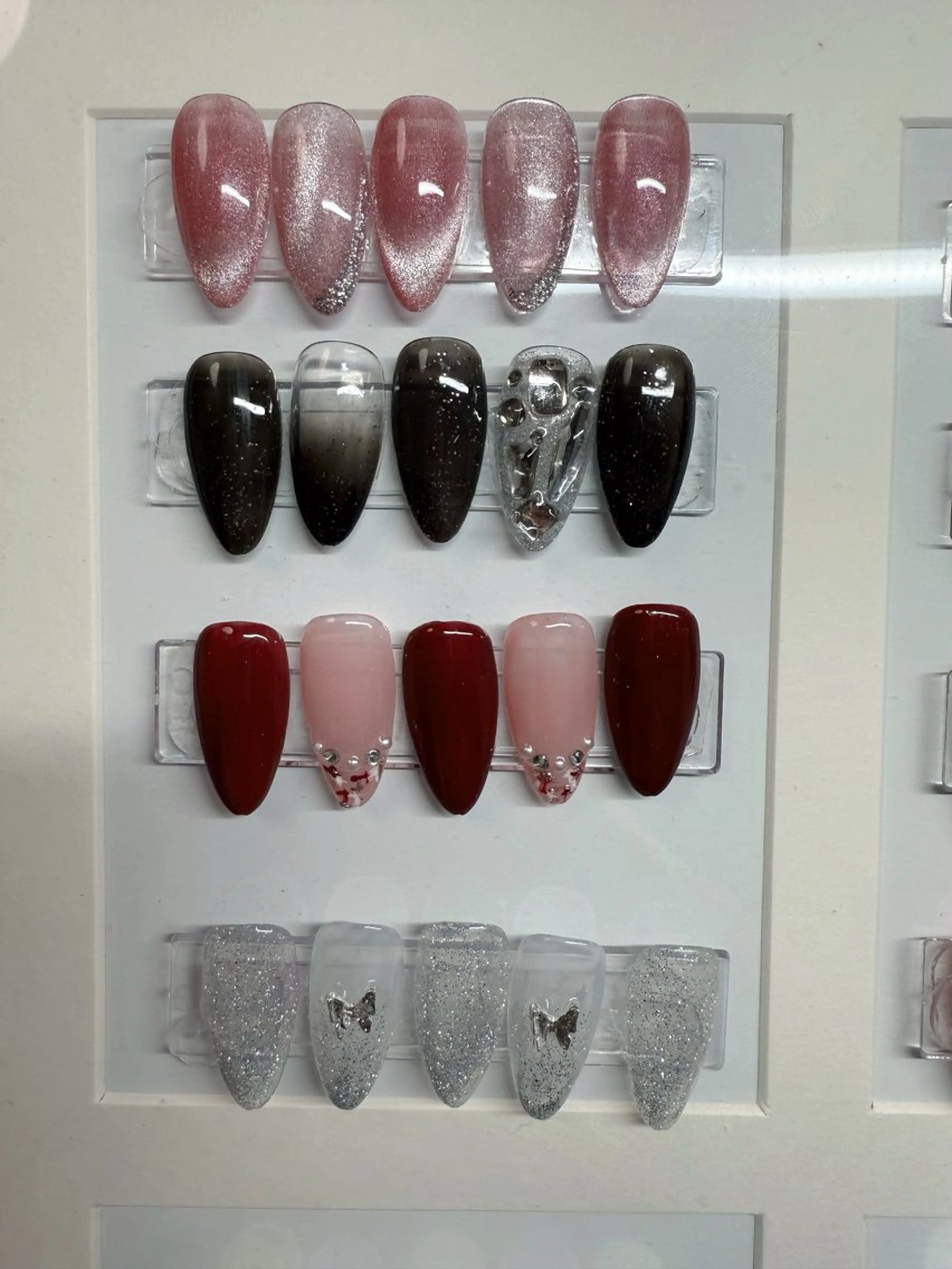 ネイル ハンドネイル ハンドケア リン リンのネイルデザイン