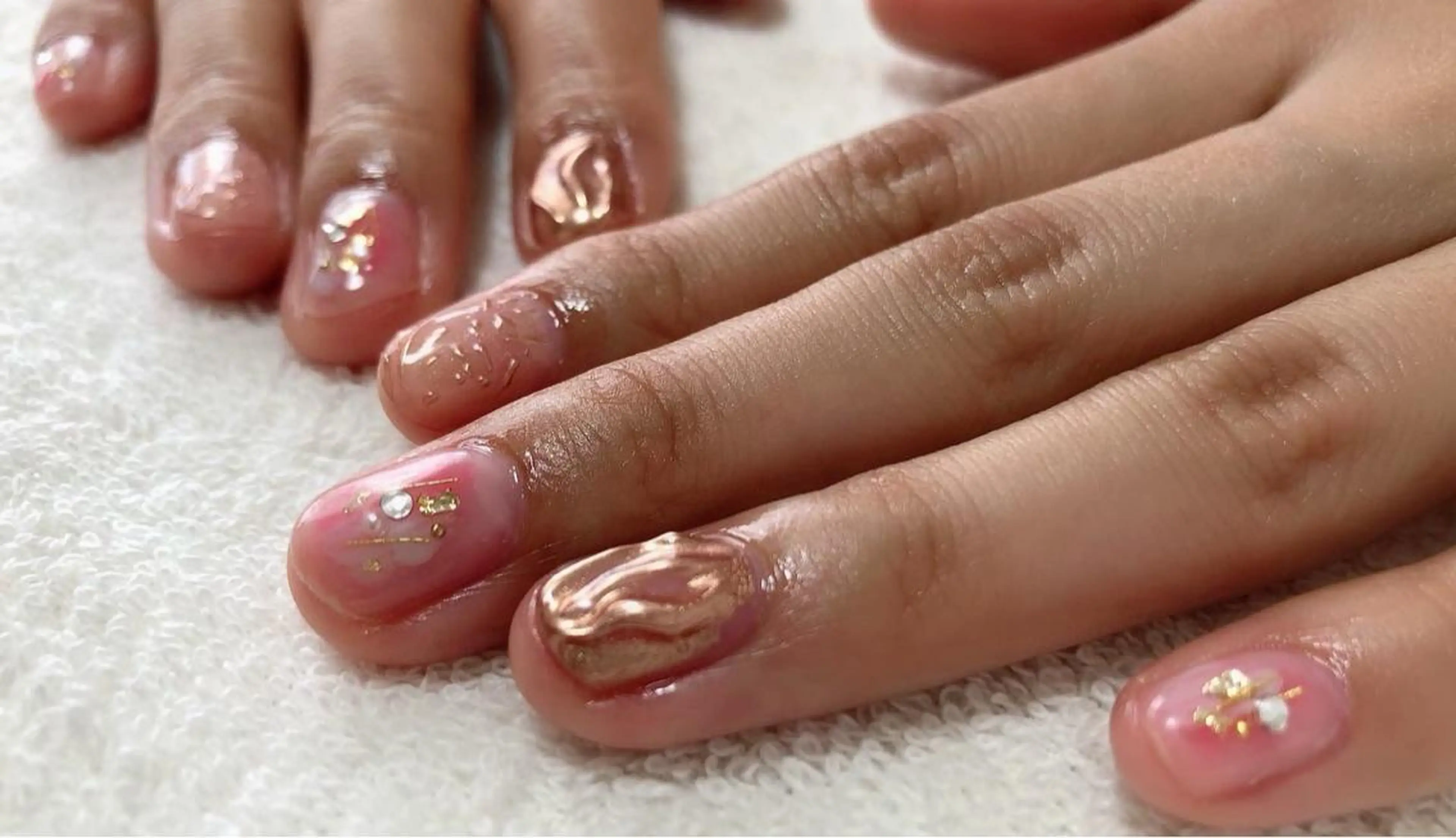 ネイル ハンドネイル t. yoshizawaのネイルデザイン