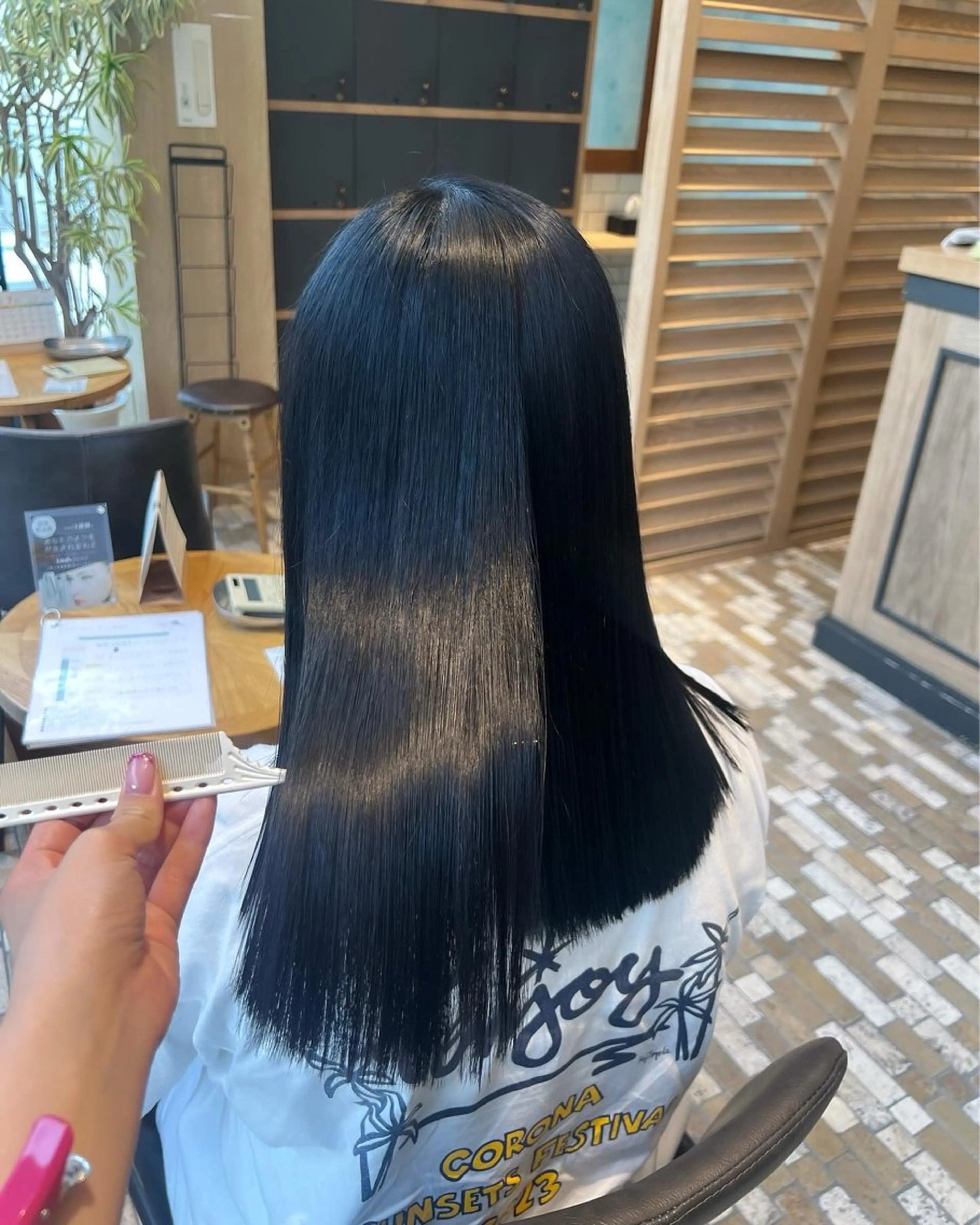 【minimo限定価格】髪質改善酸性ストレート🫧✨の写真