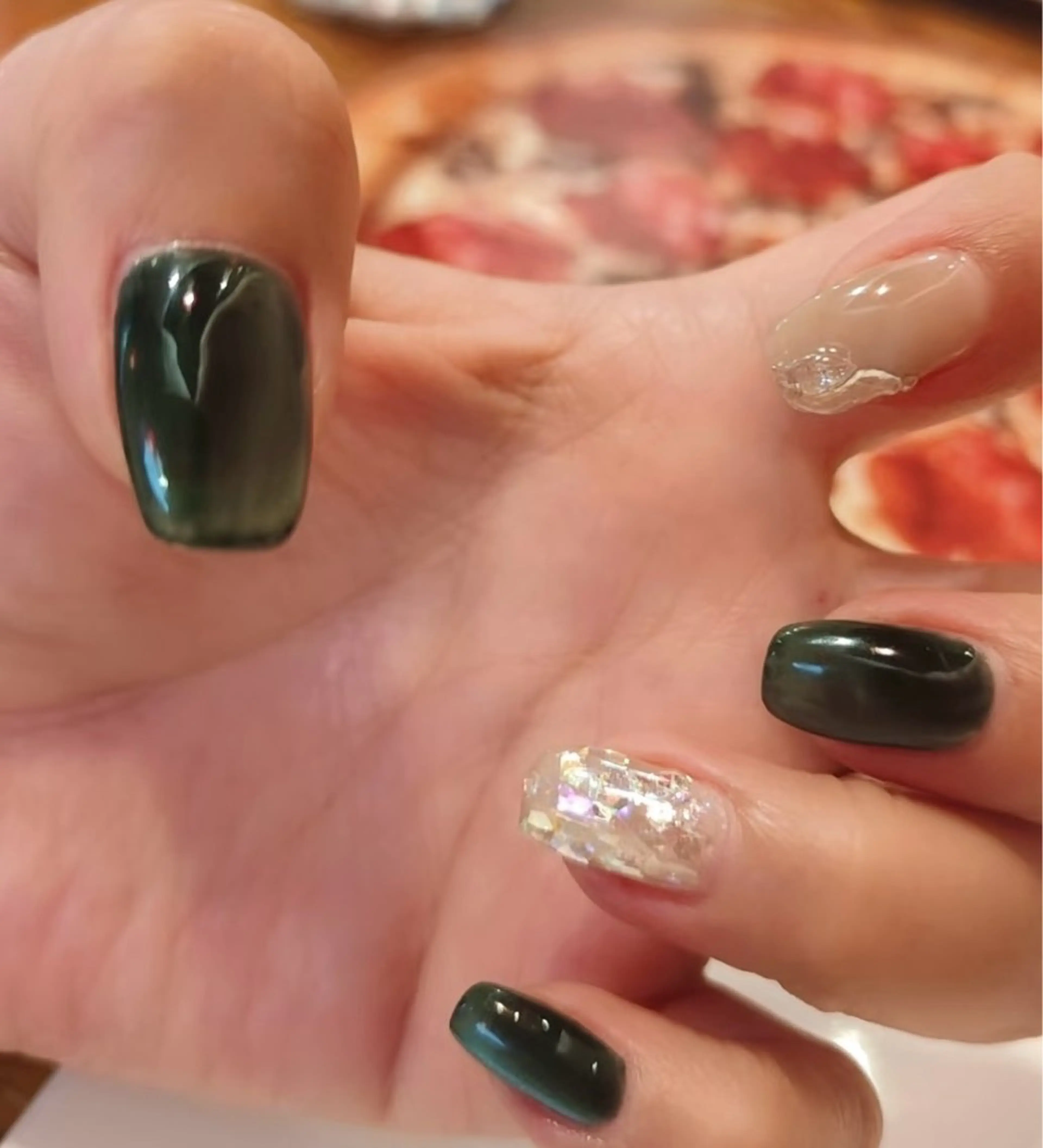 ネイル 高木 維麗絲のネイルデザイン