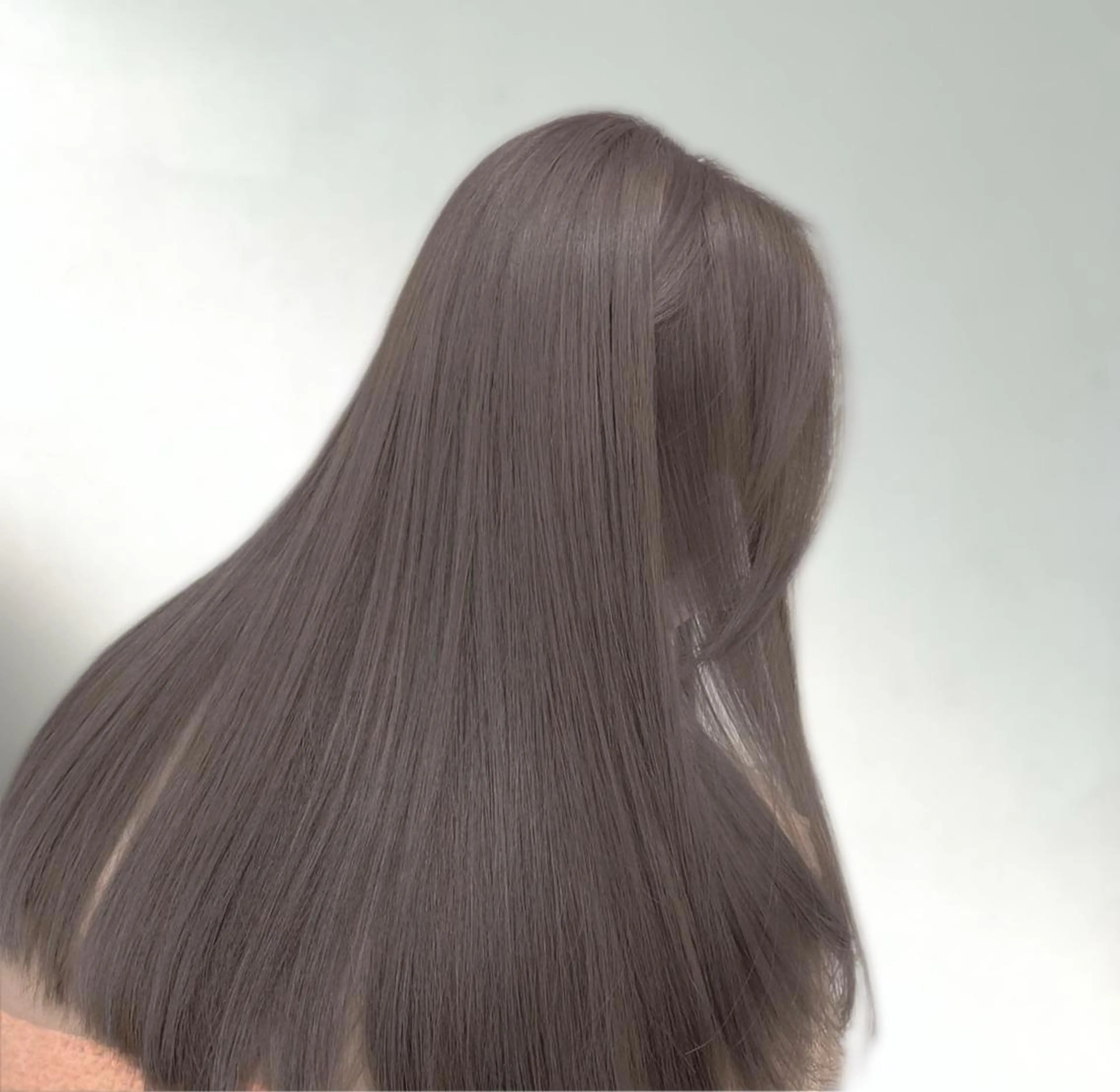 セミロング カラー アッシュ 透明感カラー カット ヘアカラー トリートメント 鈴木 一貴のヘアスタイル