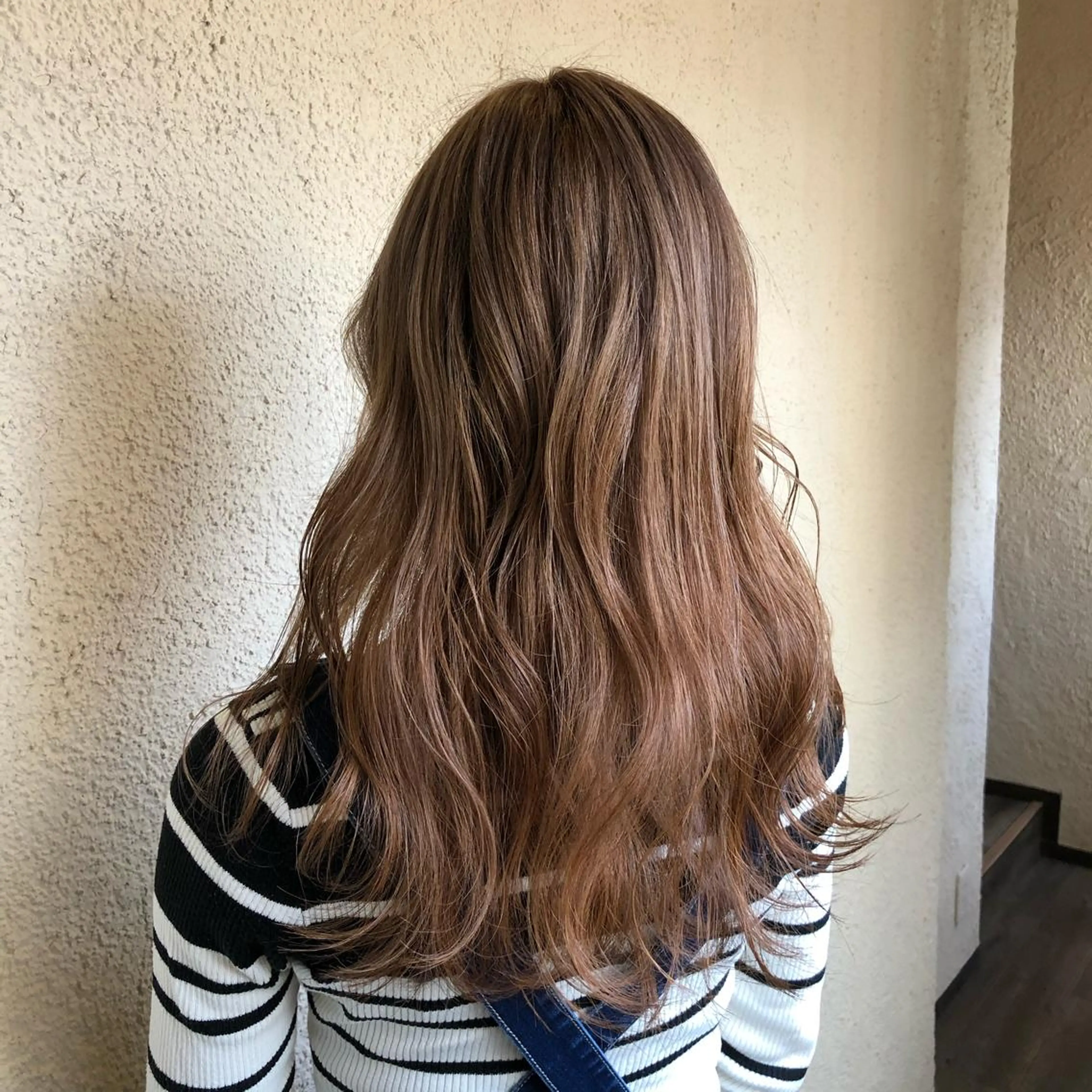 カラー 杉野 まみのヘアスタイル