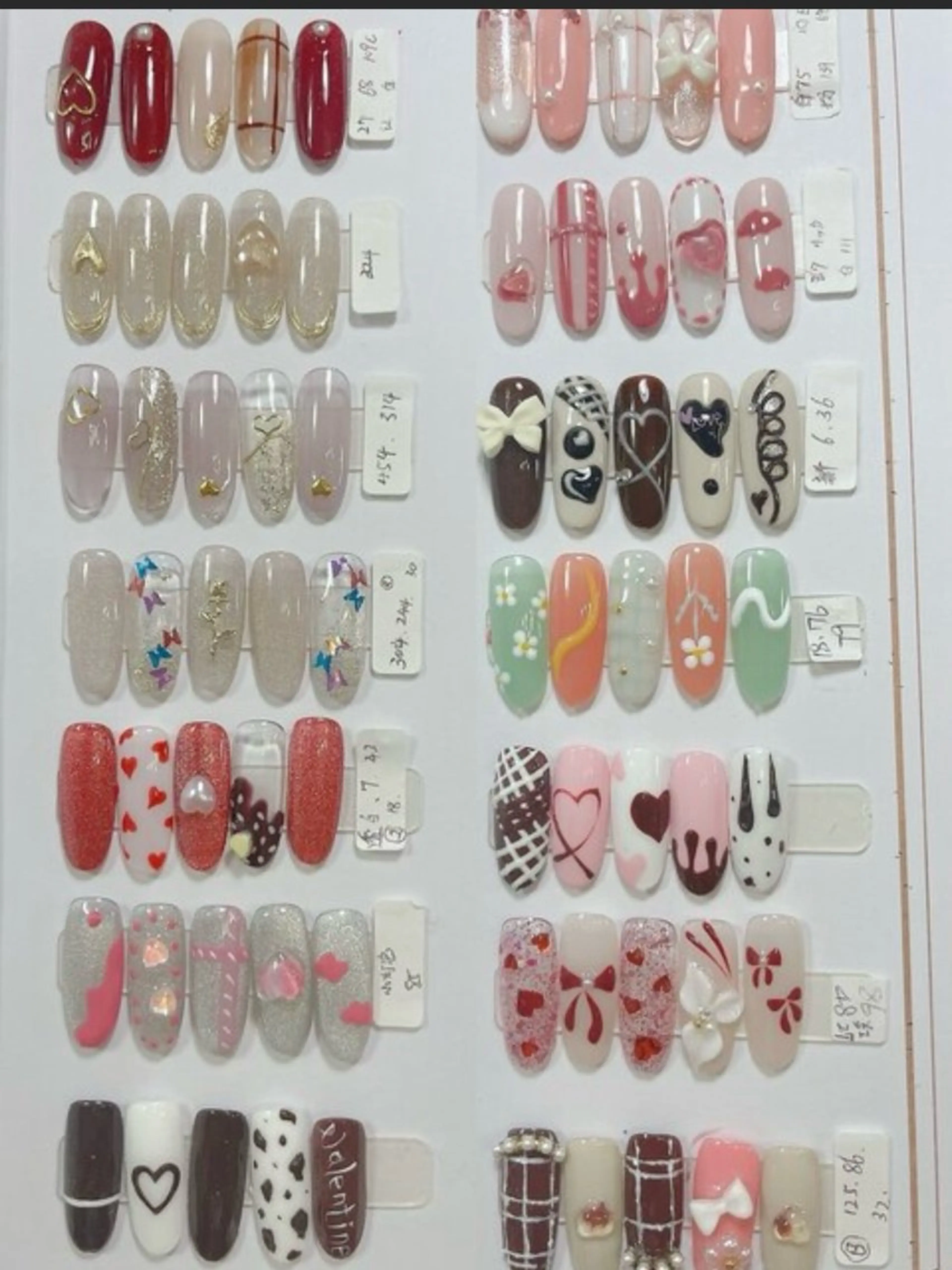 バレンタインネイル/季節限定コース¥6980​〜​の写真