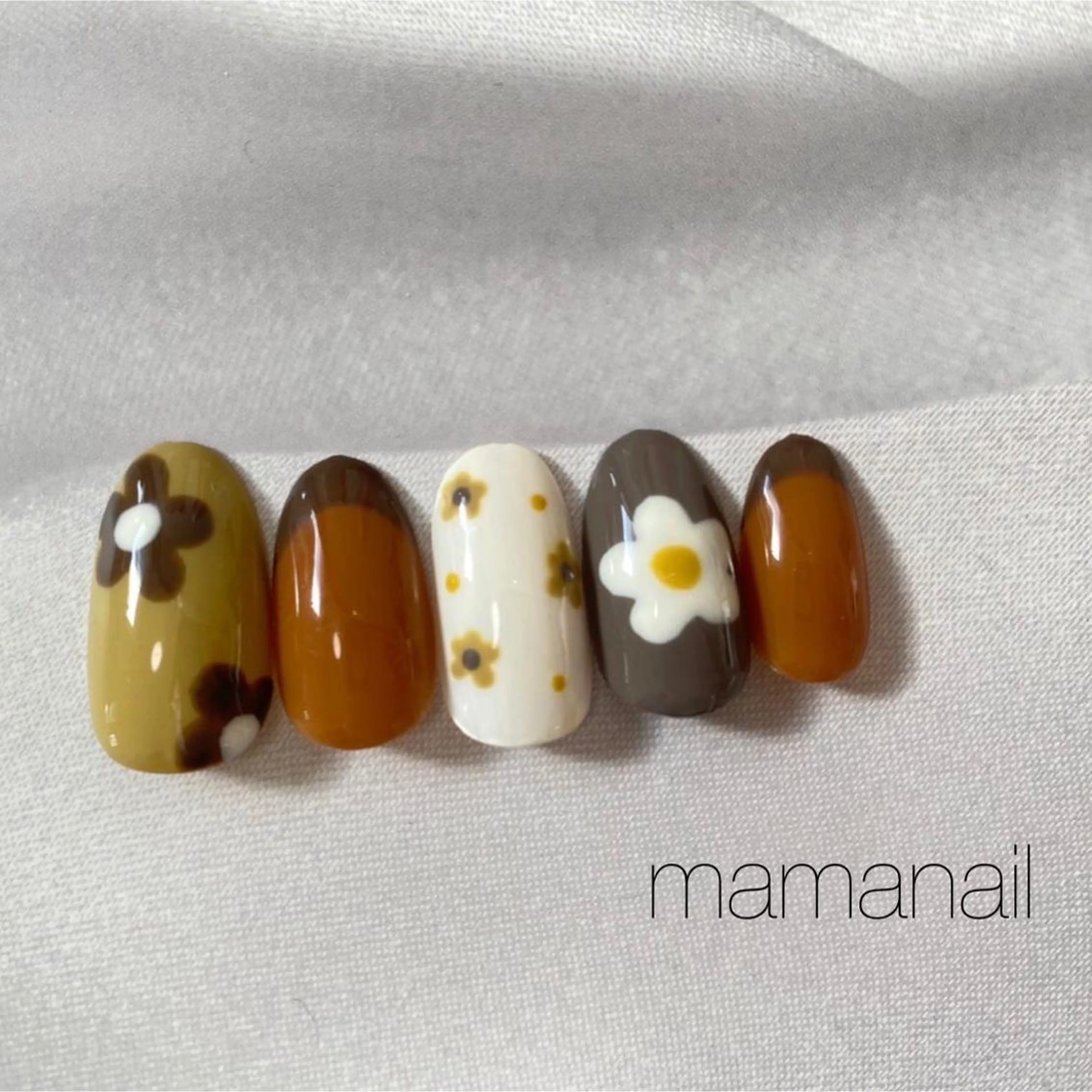 ネイル アートネイル ブルー ジェルネイル ネイルサロン mama nailのネイルデザイン