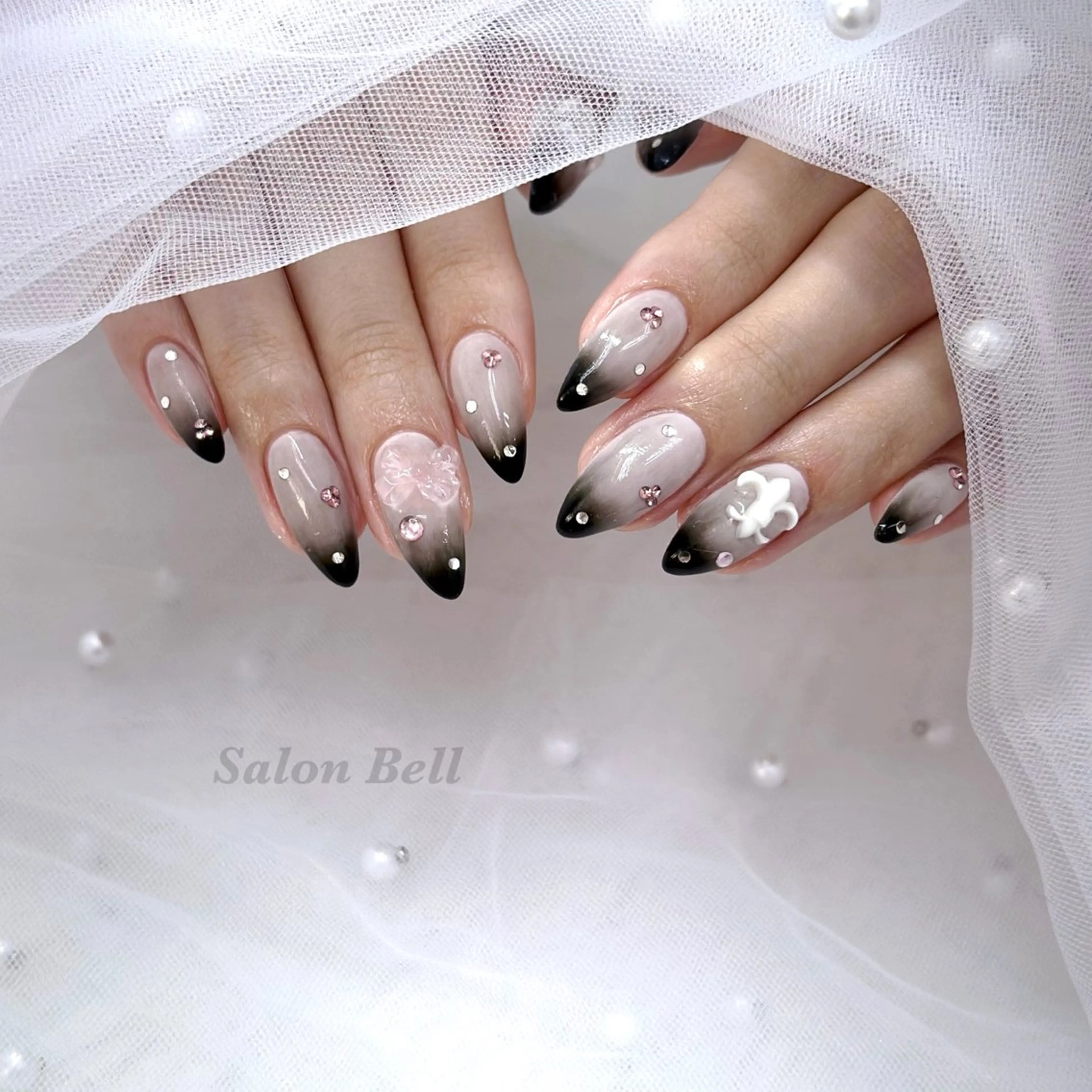ネイル Bell 富田林店 SAYAKAのネイルデザイン