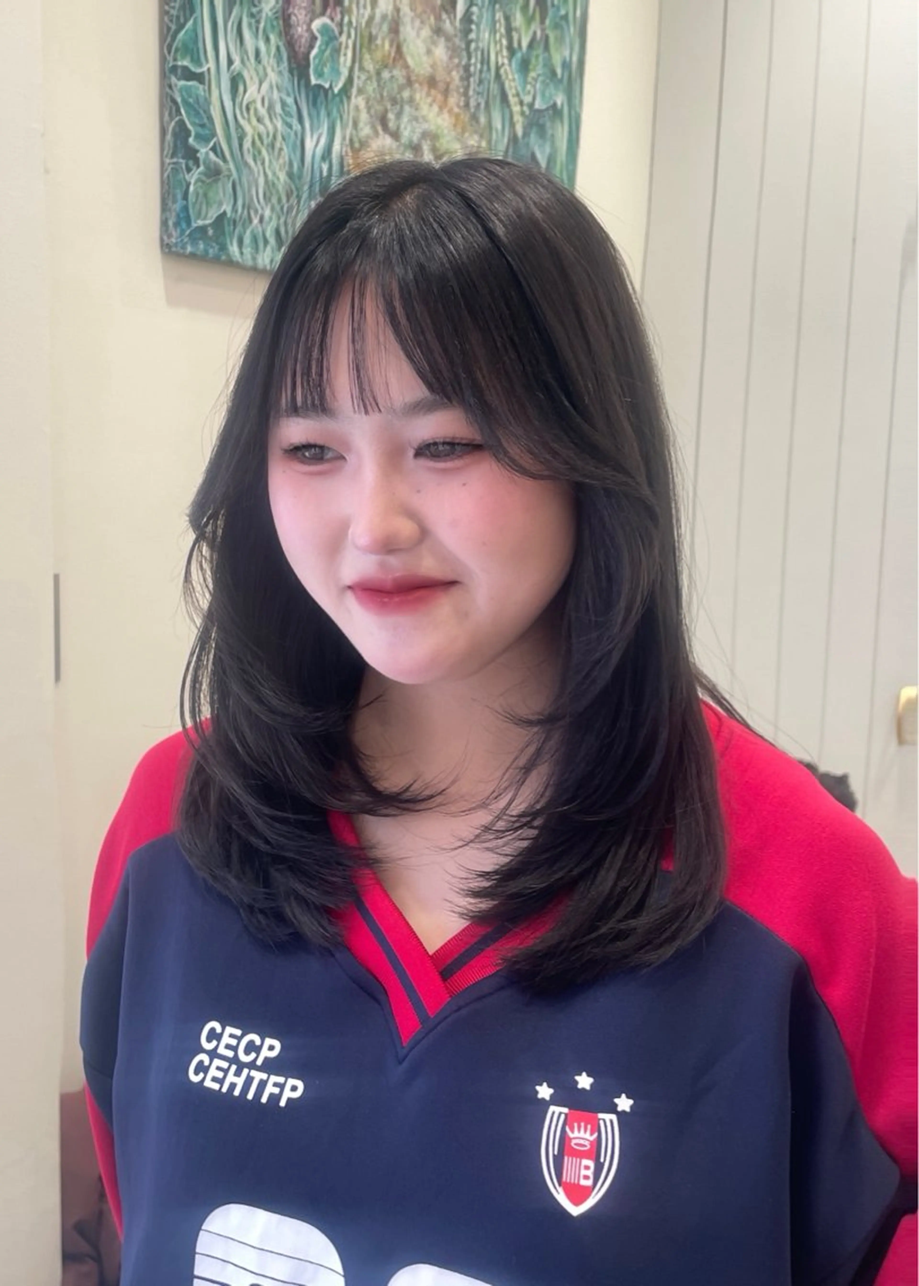 セミロング カット 韓国／大宮／レイヤー 🤍AYA🤍のヘアスタイル