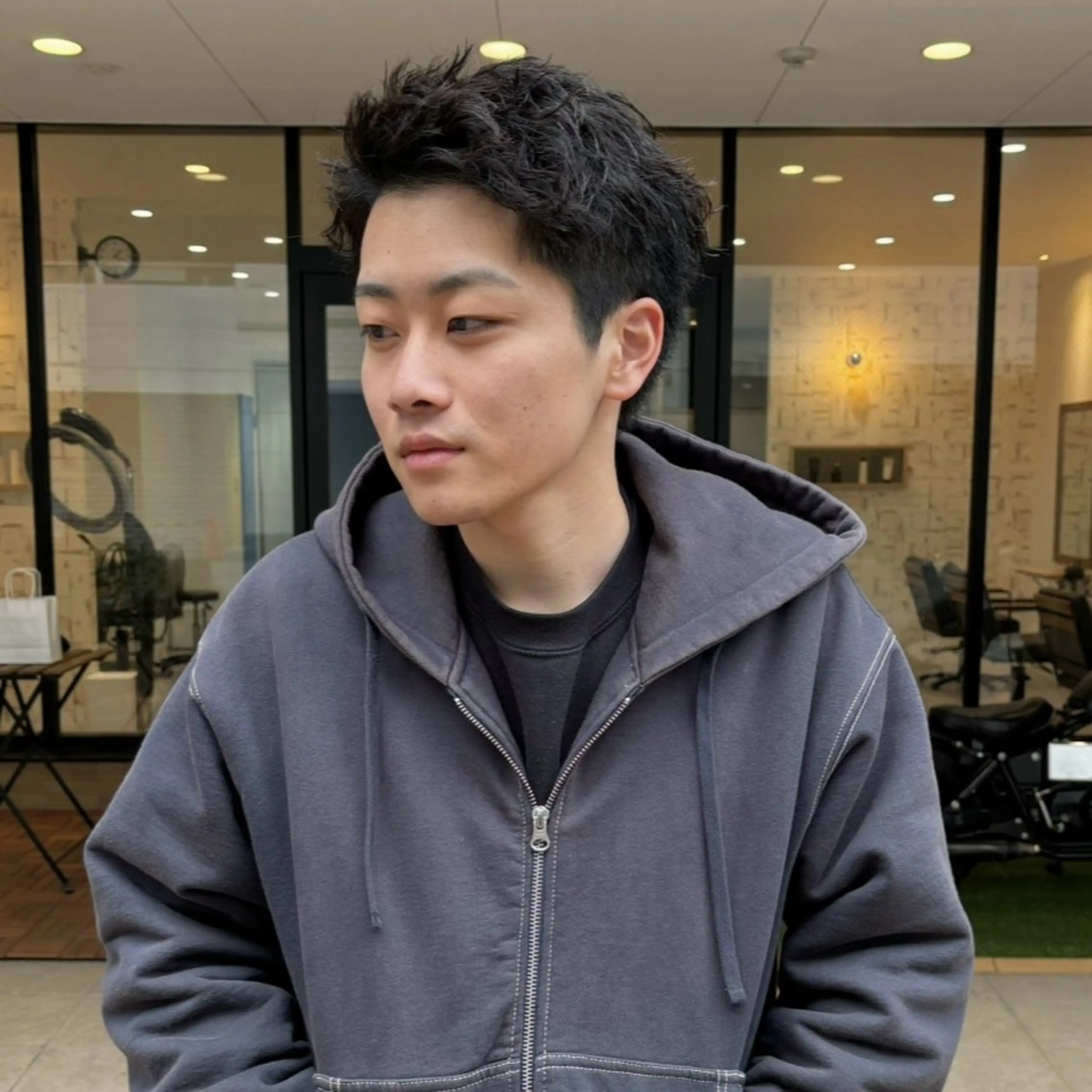 パーマ メンズ メンズパーマ メンズショート スパイキーショート 【メンズ専門 】村斎　伶次のヘアスタイル