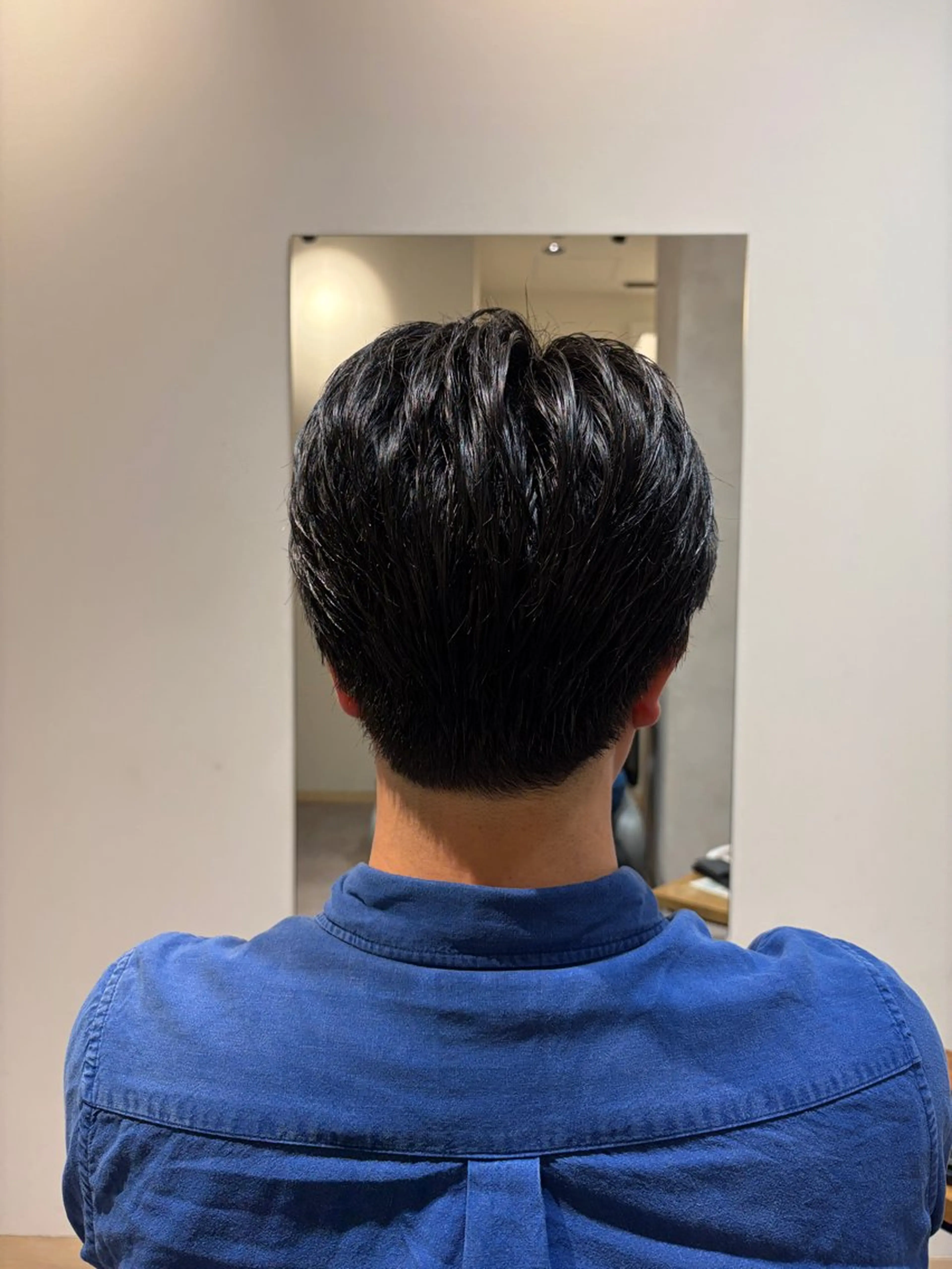 メンズ カット 荒井 茉凜のヘアスタイル