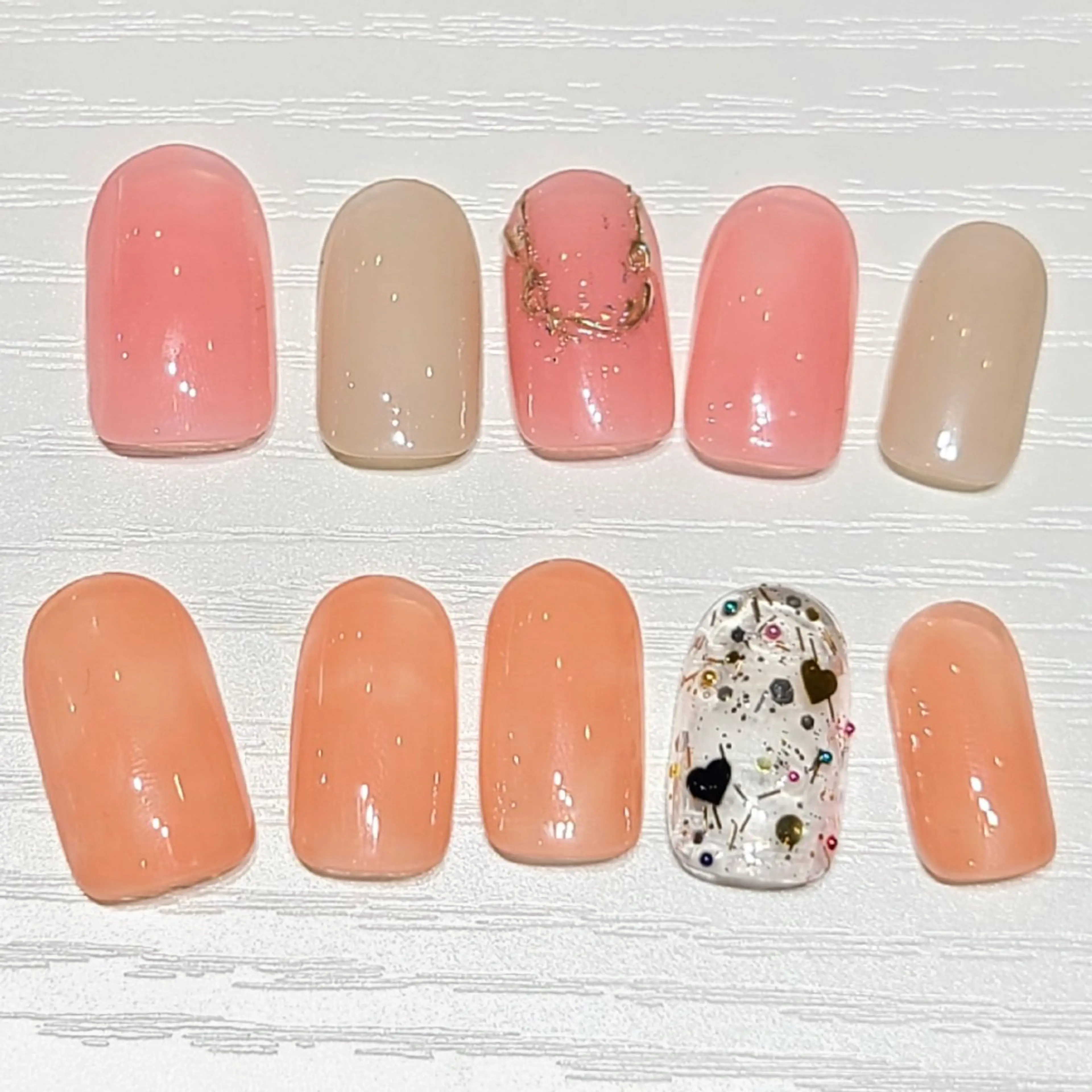 ネイル ハンドネイル 6RokuHair（ロクヘアー)所属・門川 茉奈美のネイルデザイン