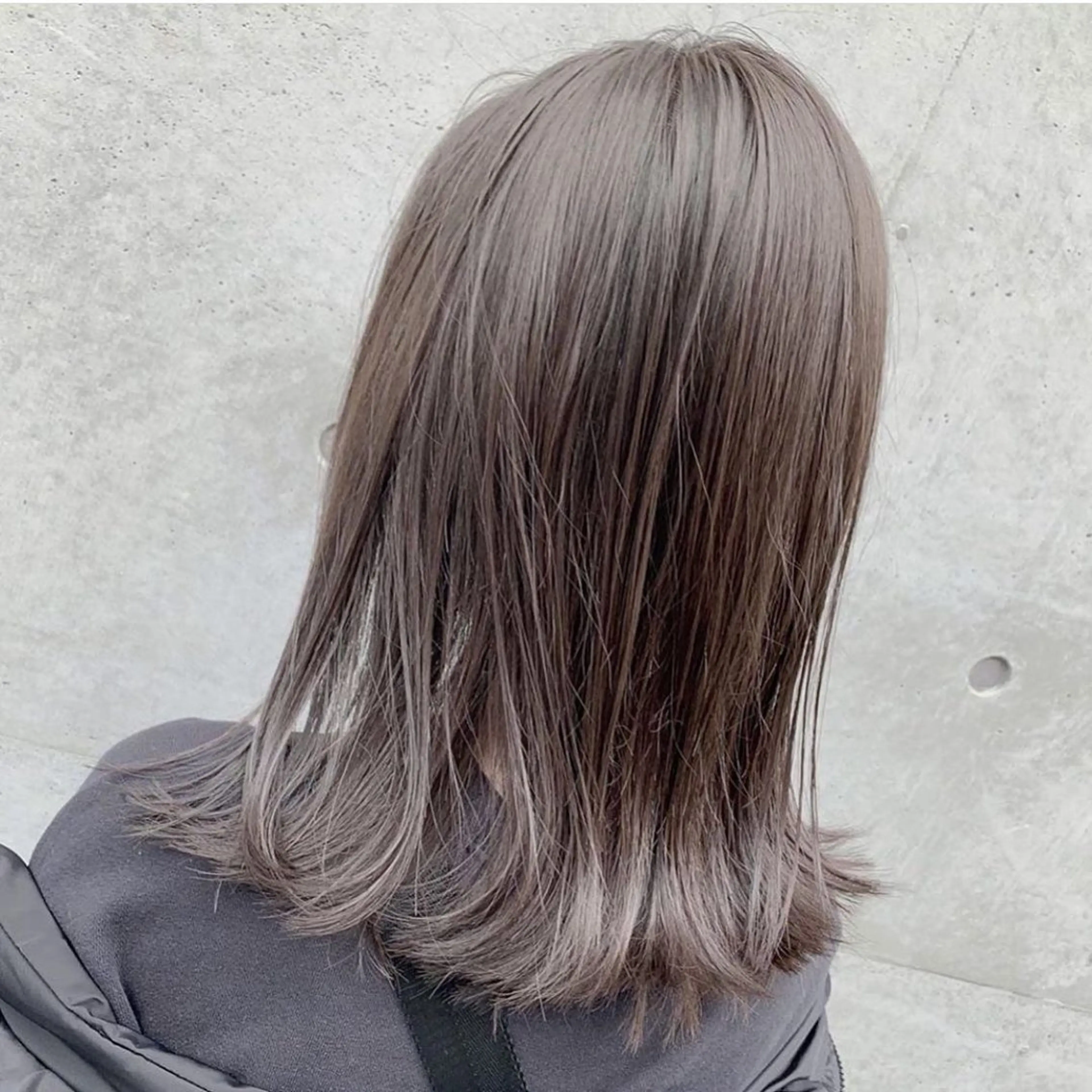 ミディアム 艶髪ナチュラル/ レイヤー🍀RYOのヘアスタイル