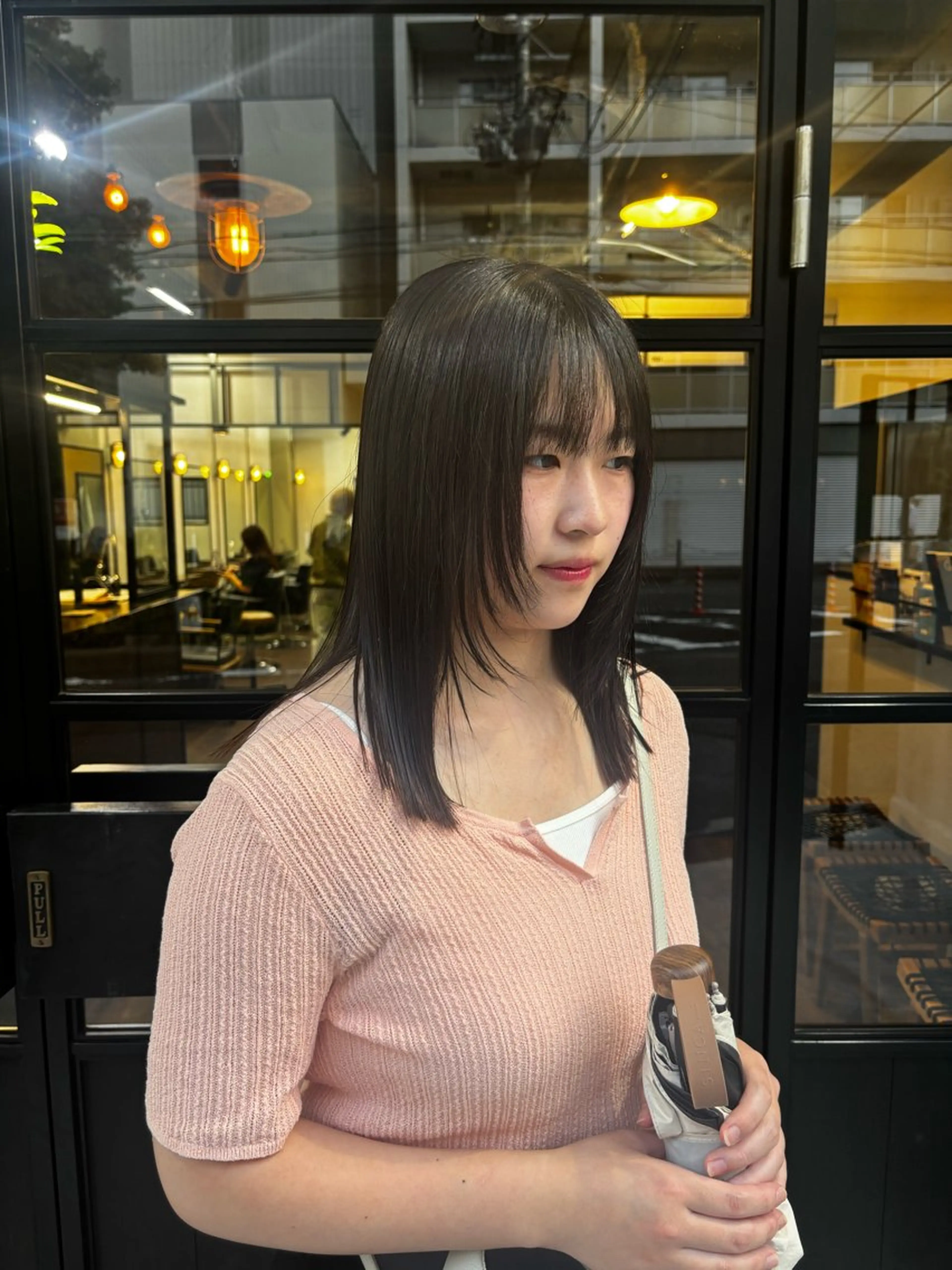 ミディアム 井本 早紀のヘアスタイル