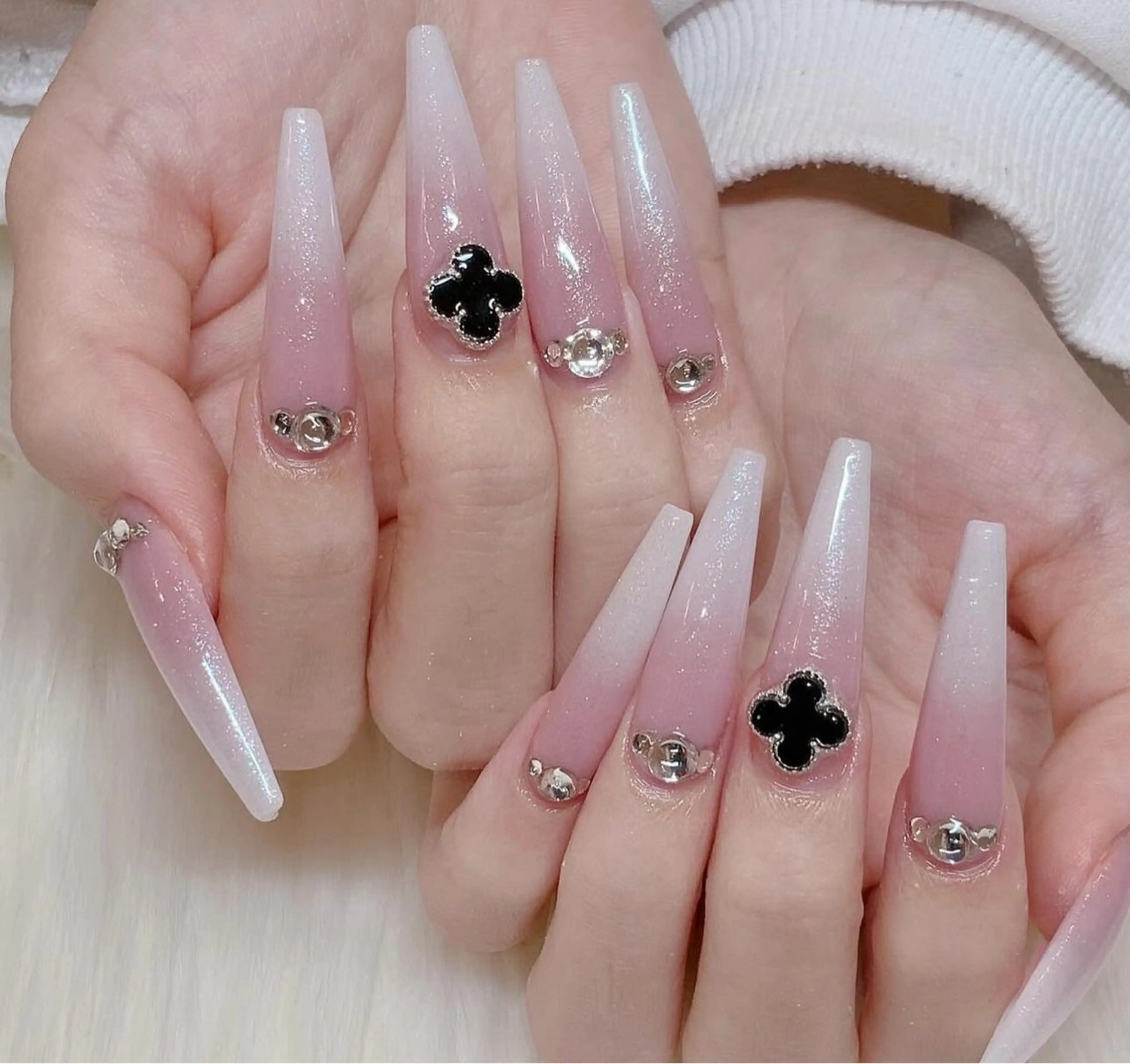 ネイル ハンドネイル D-BEAUTY Nailsalonのネイルデザイン