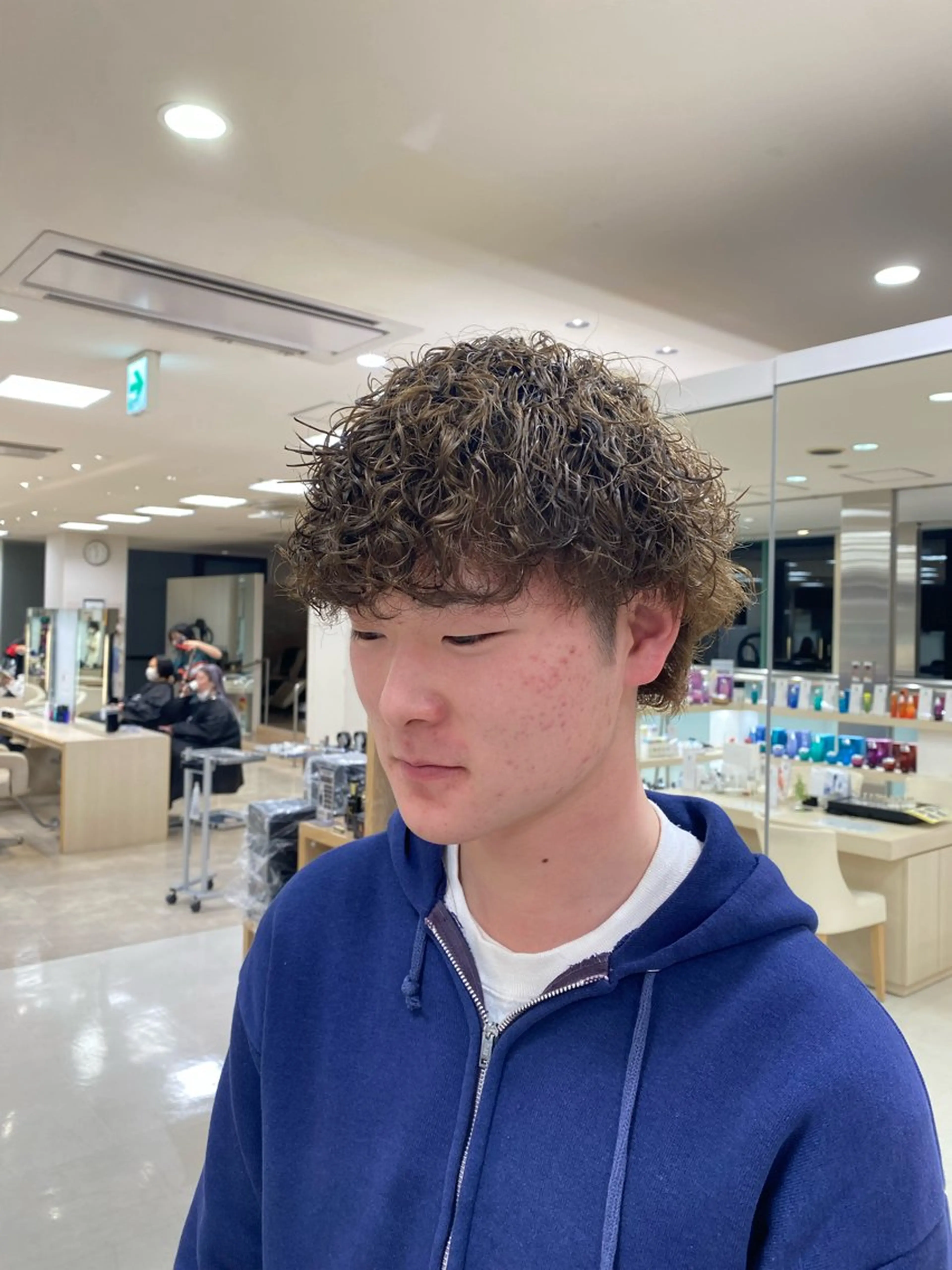 ミディアム パーマ メンズ カット パーマ トリートメント 湘南/メンズパーマ/ ハイライト/ユチカのヘアスタイル