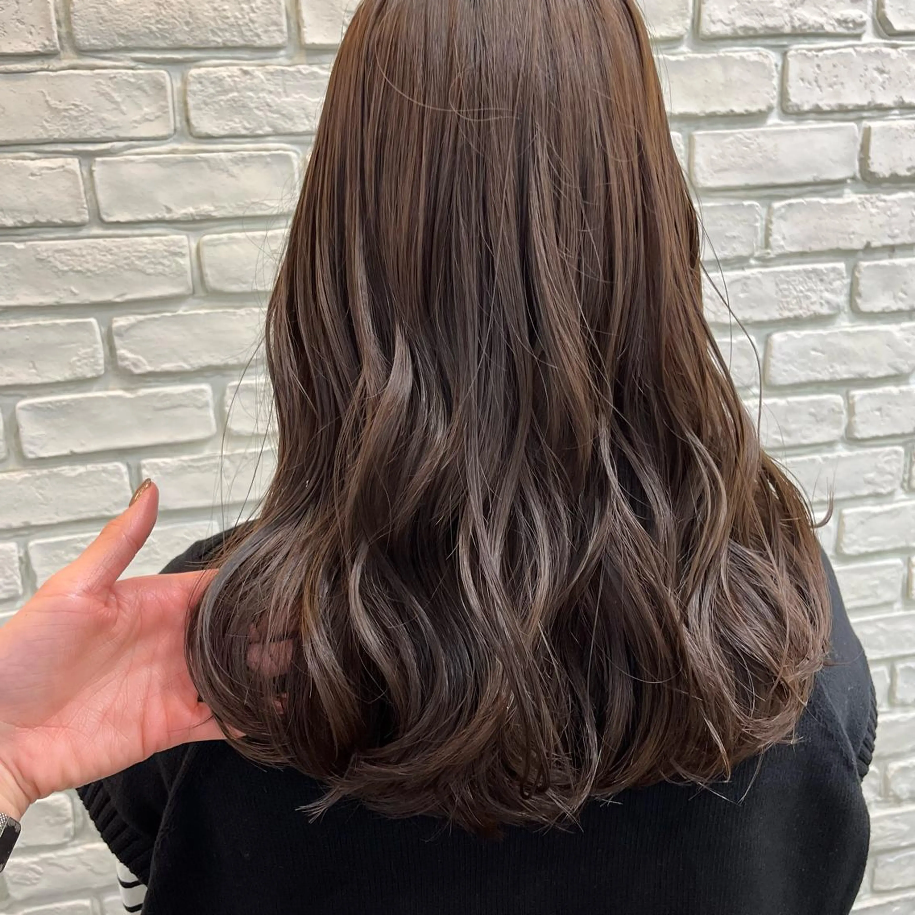 セミロング カラー ベージュカラー SOYON 🤍CHIZU🤍.のヘアスタイル