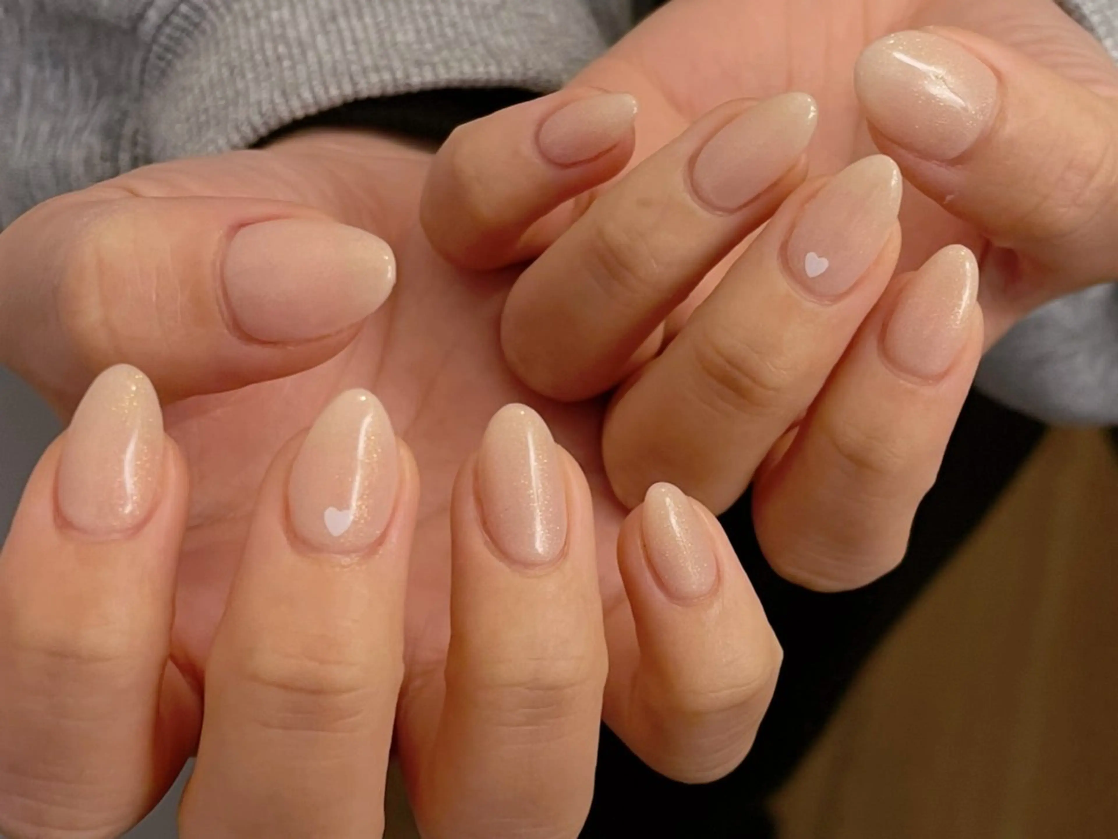 ネイル ハート ホログラムネイル vico【名古屋栄店】所属・vico栄 kitagawaのネイルデザイン