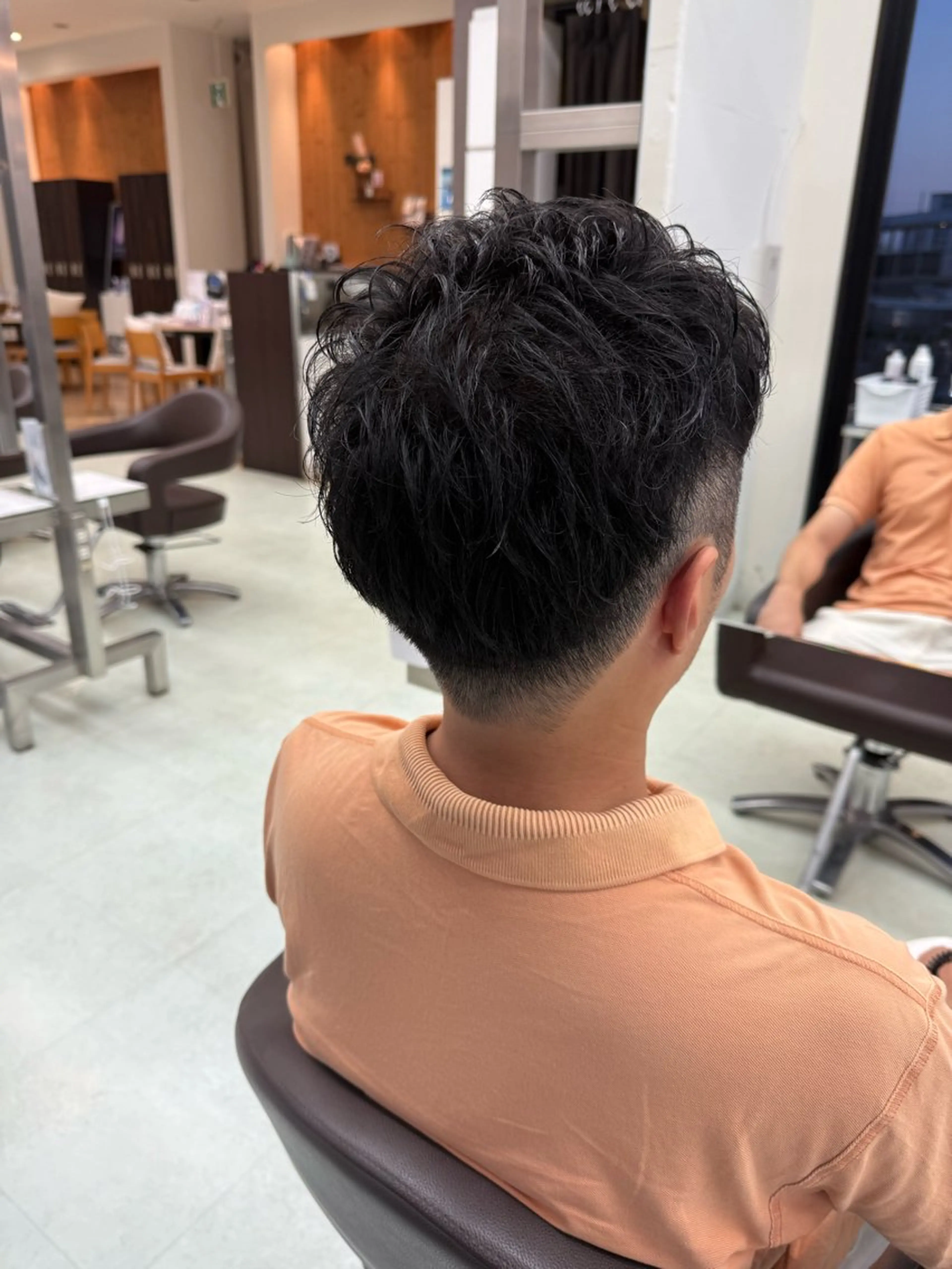 メンズ ヘアーメイクWILL 西宮店所属・WILL西宮 藤原 佳奈/髪質改善/艶髪のヘアスタイル